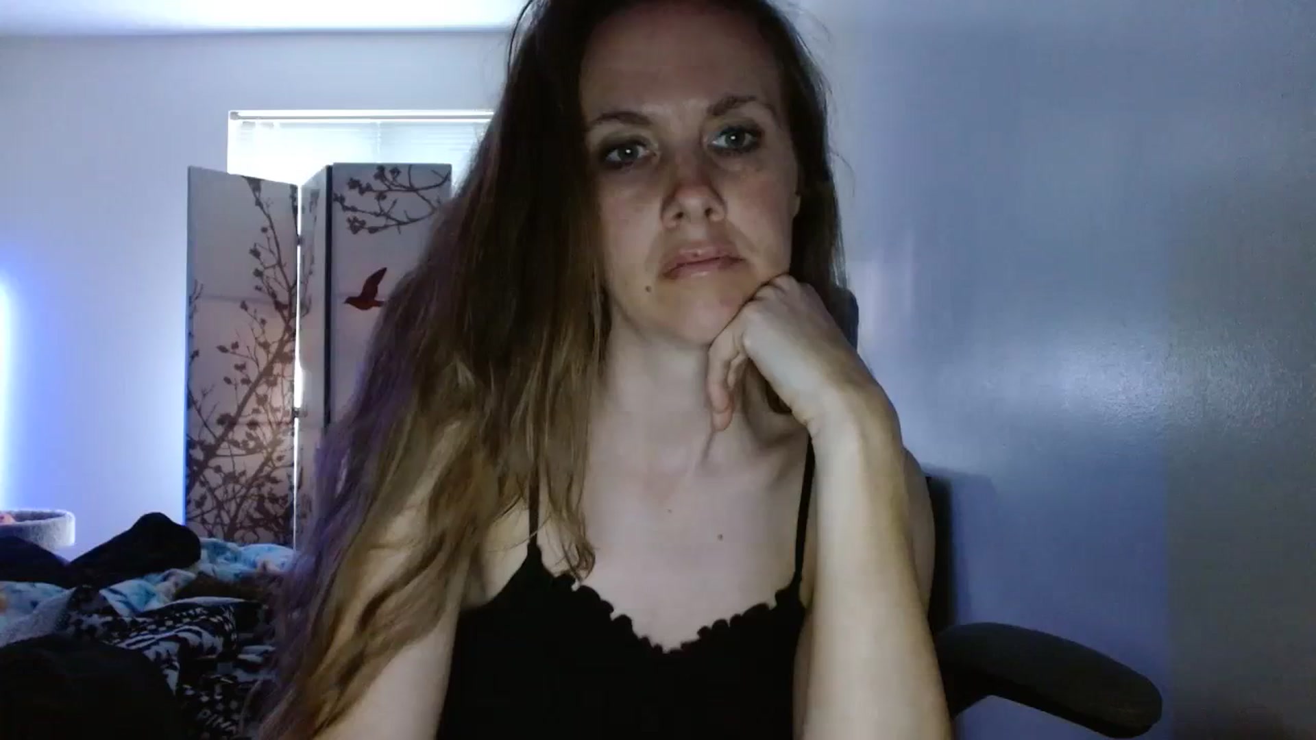 Gallery image thumbnail from LoVe_On__'s myfreecams stream on, 06/10/2023, 14:51 image 9 of 20