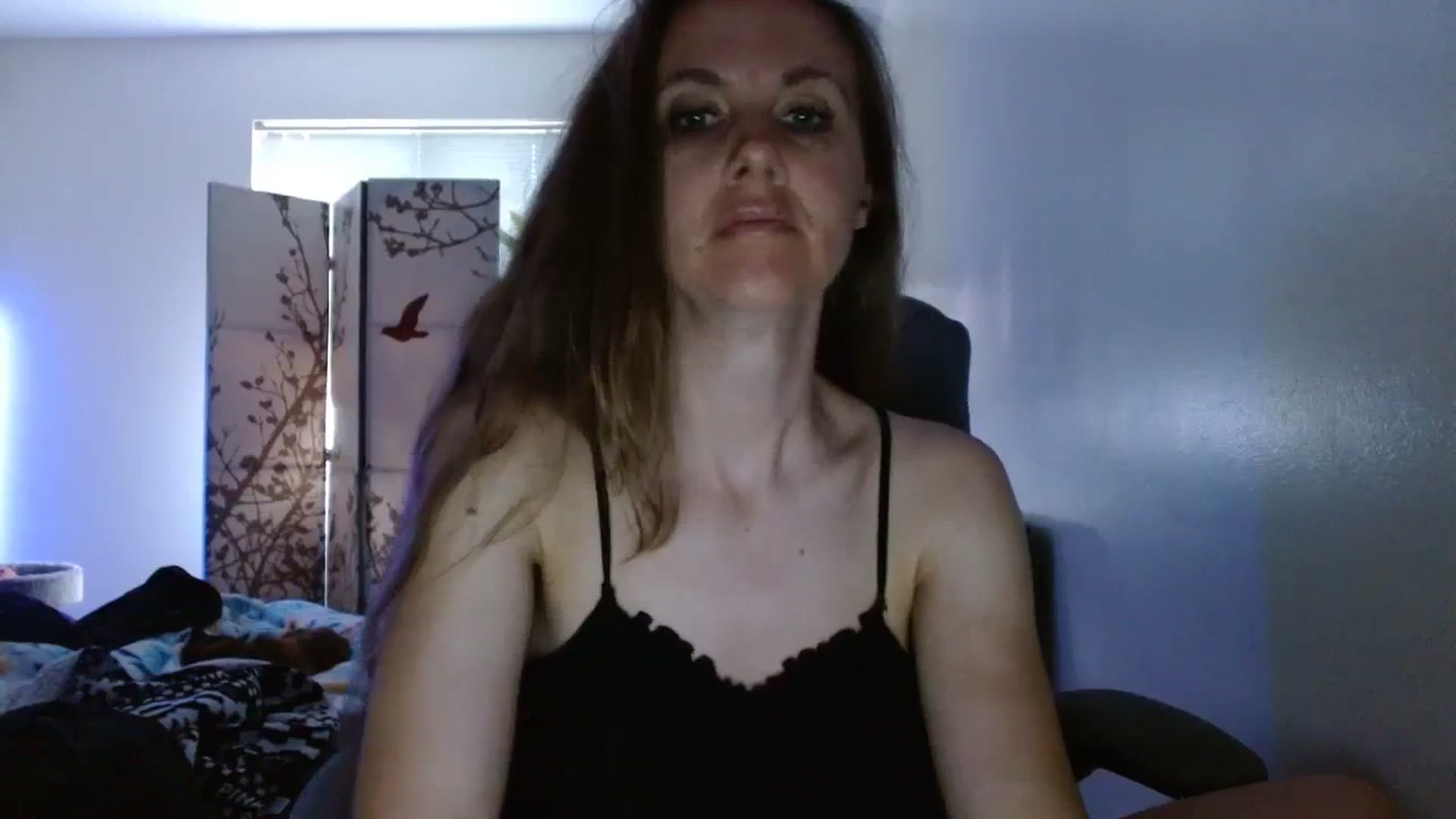 Gallery image thumbnail from LoVe_On__'s myfreecams stream on, 06/10/2023, 14:51 image 4 of 20