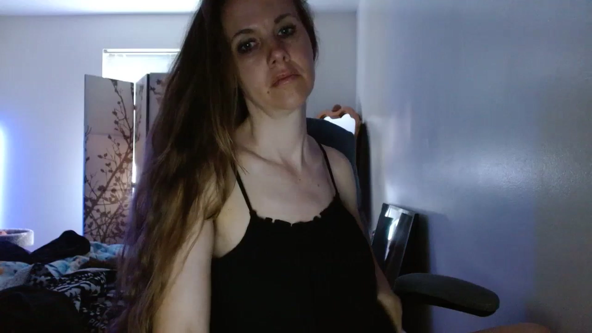 Gallery image thumbnail from LoVe_On__'s myfreecams stream on, 06/10/2023, 14:51 image 13 of 20