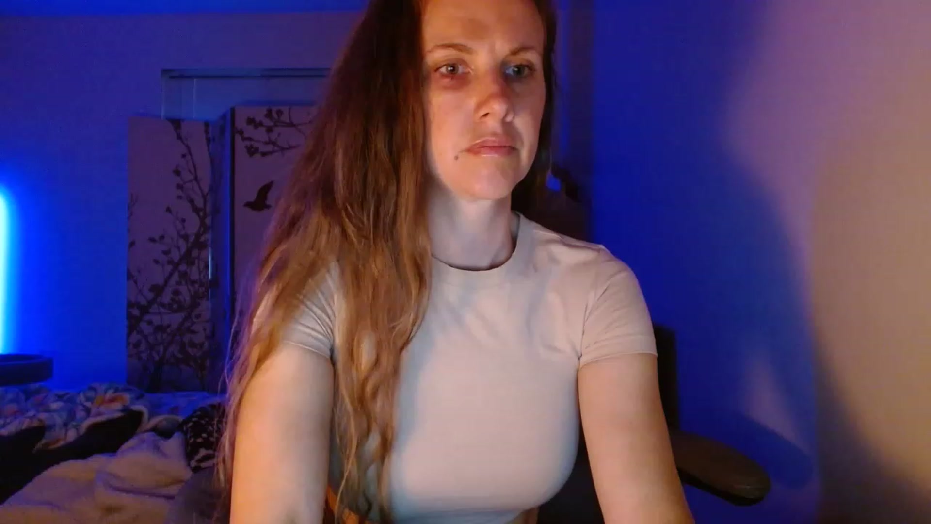 Gallery image thumbnail from LoVe_On__'s myfreecams stream on, 06/11/2023, 11:53 image 15 of 20