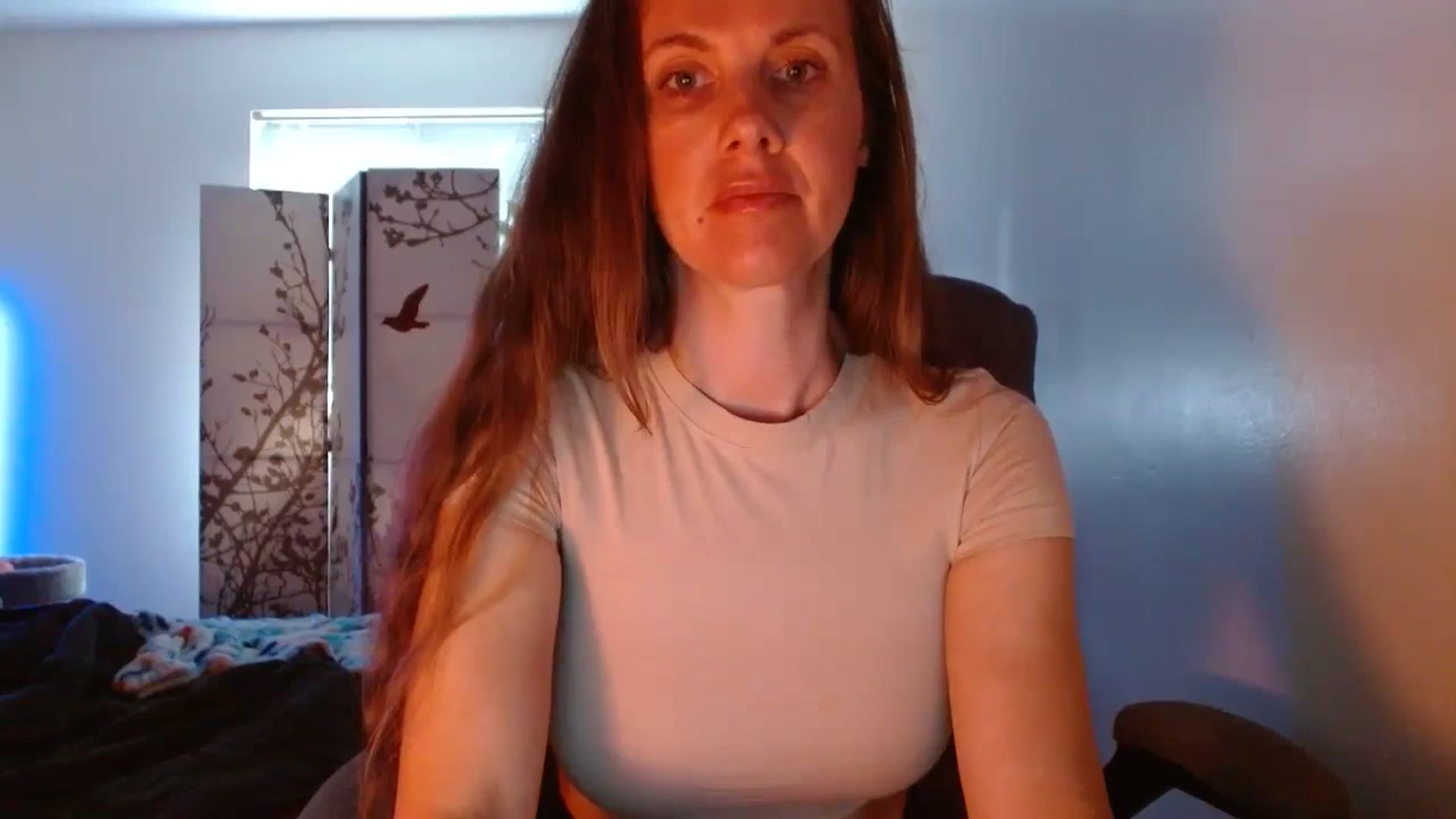 Gallery image thumbnail from LoVe_On__'s myfreecams stream on, 06/11/2023, 15:17 image 14 of 20