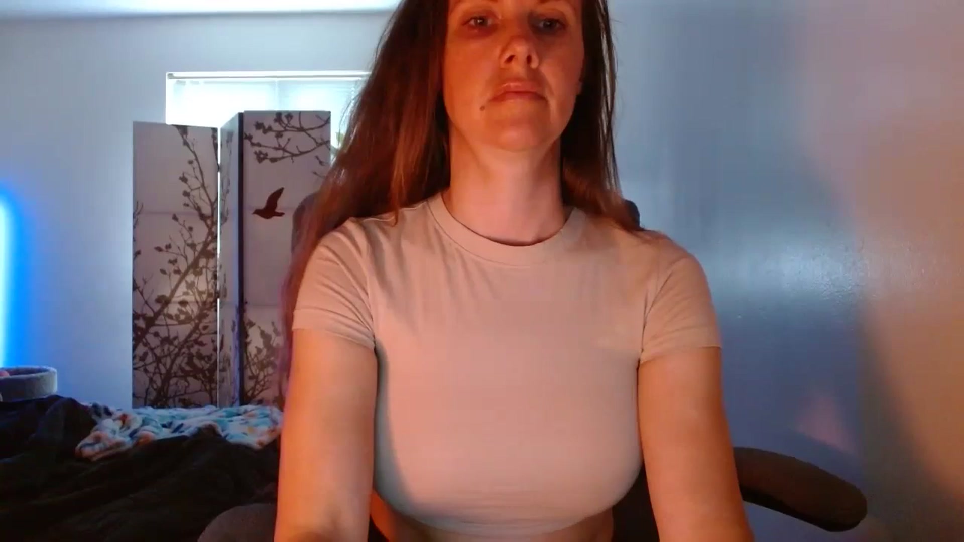 Gallery image thumbnail from LoVe_On__'s myfreecams stream on, 06/11/2023, 15:17 image 12 of 20