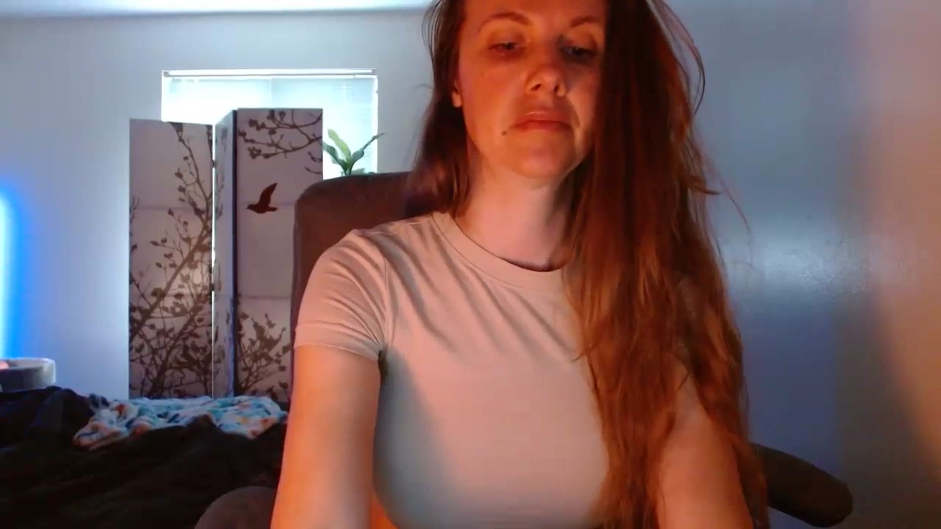 Gallery image thumbnail from LoVe_On__'s myfreecams stream on, 06/11/2023, 15:17 image 16 of 20