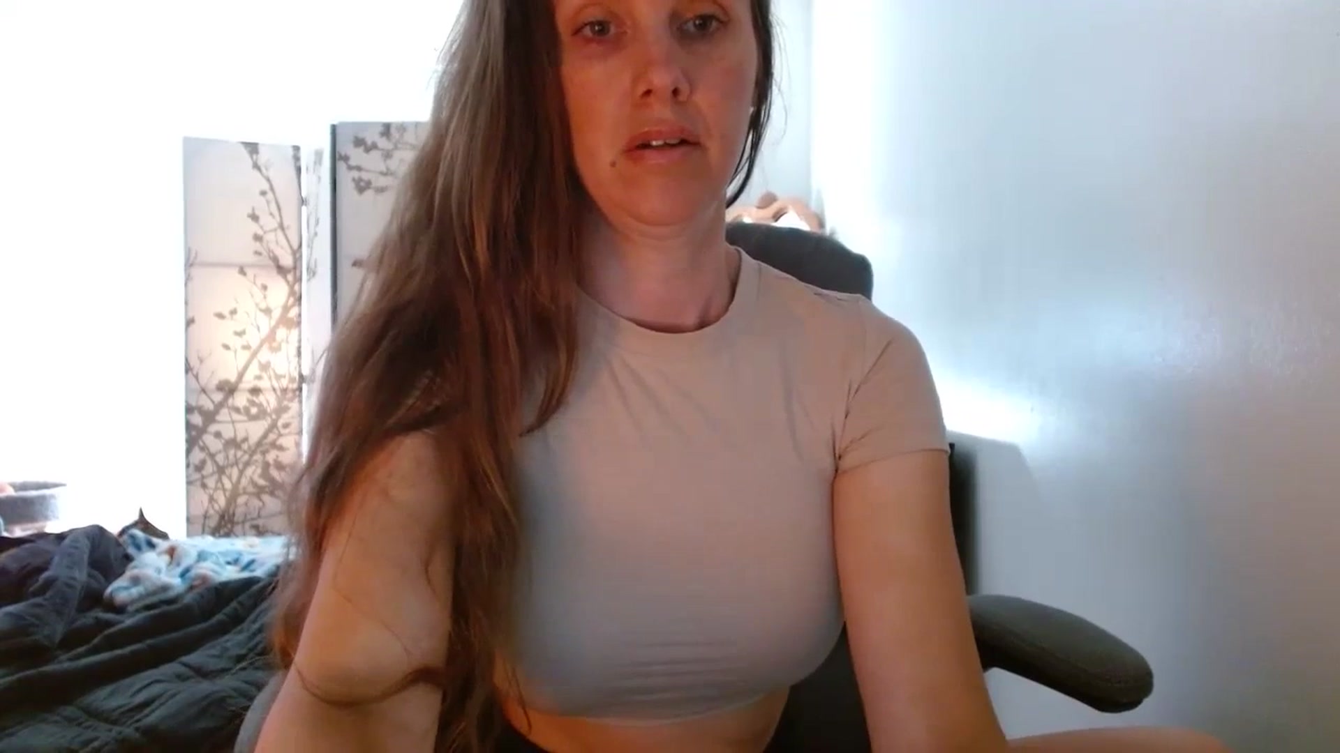 Gallery image thumbnail from LoVe_On__'s myfreecams stream on, 06/11/2023, 16:26 image 9 of 20