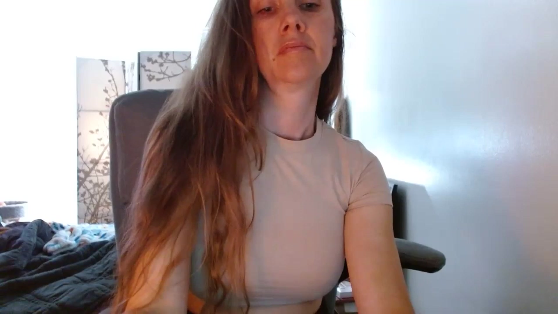 Gallery image thumbnail from LoVe_On__'s myfreecams stream on, 06/11/2023, 16:26 image 18 of 20
