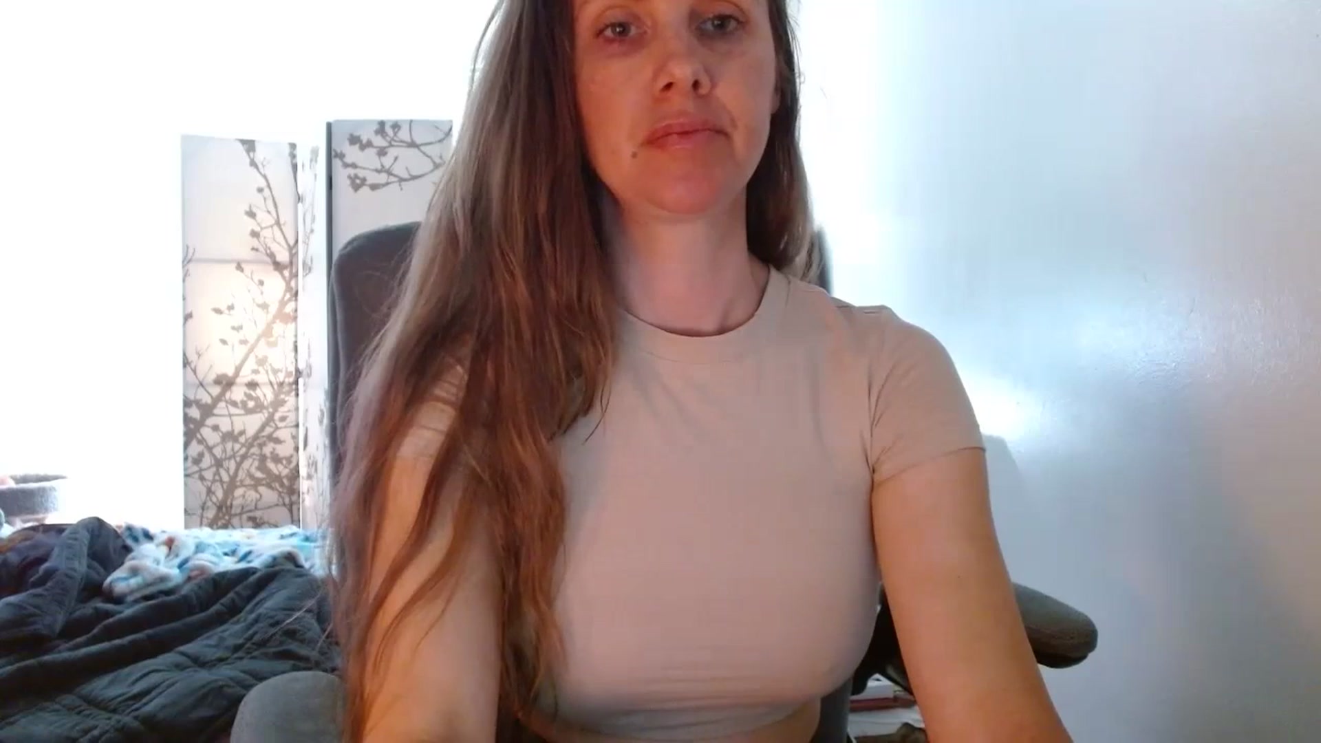 Gallery image thumbnail from LoVe_On__'s myfreecams stream on, 06/11/2023, 16:26 image 16 of 20