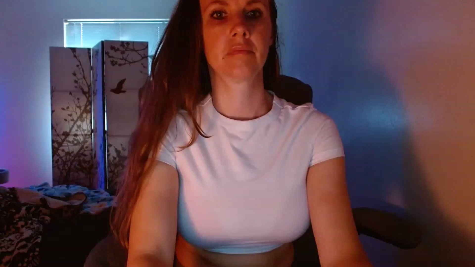 Gallery image thumbnail from LoVe_On__'s myfreecams stream on, 06/12/2023, 15:07 image 1 of 20