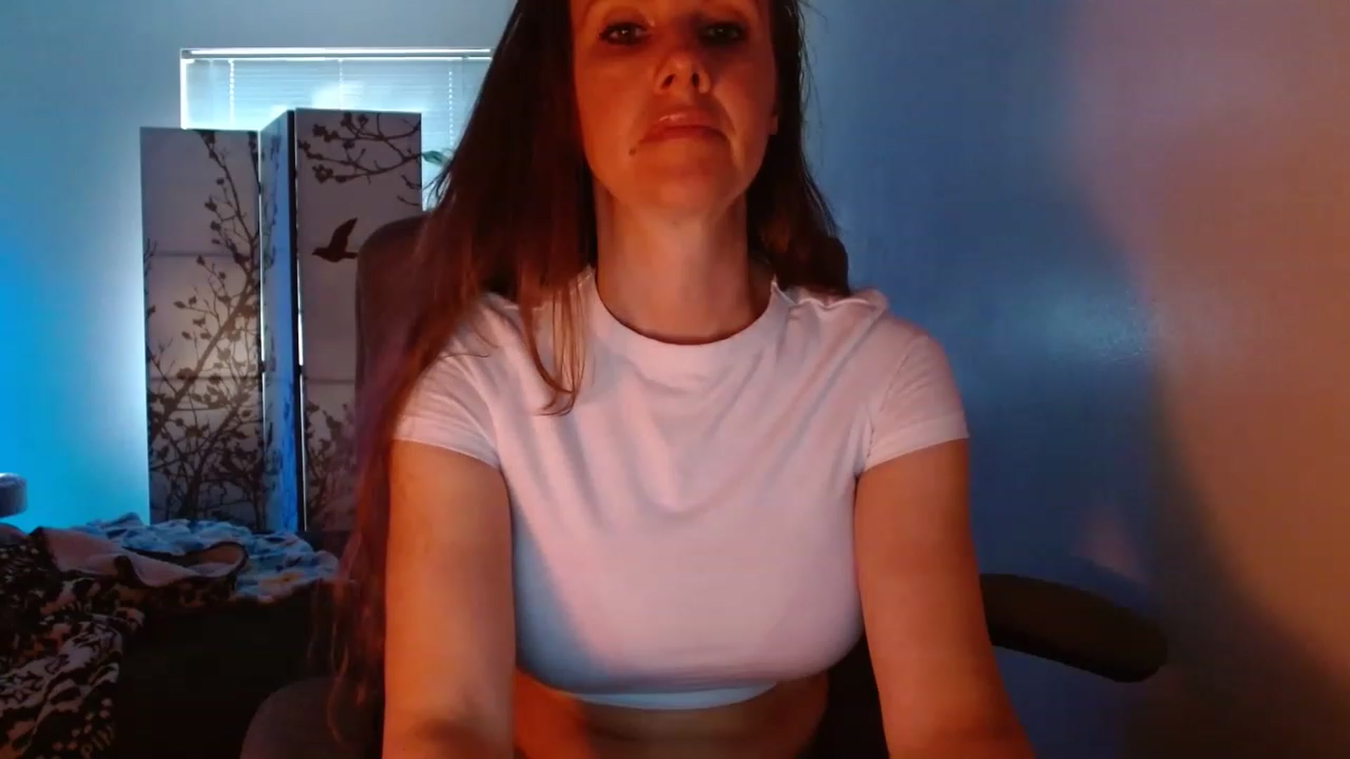 Gallery image thumbnail from LoVe_On__'s myfreecams stream on, 06/12/2023, 15:07 image 15 of 20
