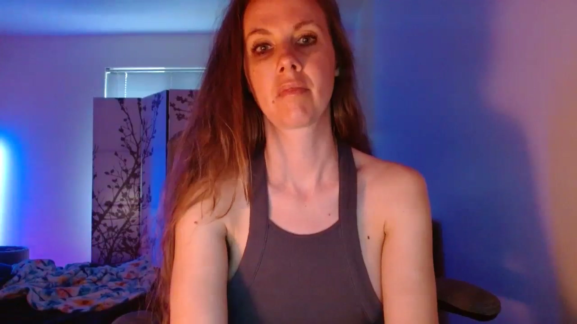 Gallery image thumbnail from LoVe_On__'s myfreecams stream on, 06/14/2023, 13:23 image 8 of 20