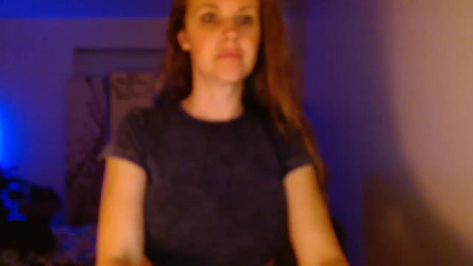Gallery image thumbnail from LoVe_On__'s myfreecams stream on, 06/21/2023, 08:56 image 12 of 20