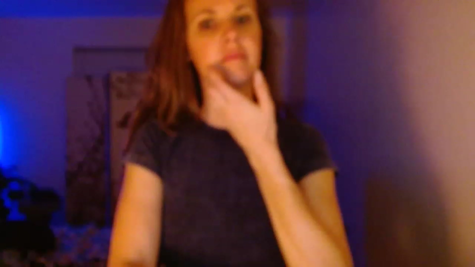 Gallery image thumbnail from LoVe_On__'s myfreecams stream on, 06/21/2023, 08:56 image 15 of 20