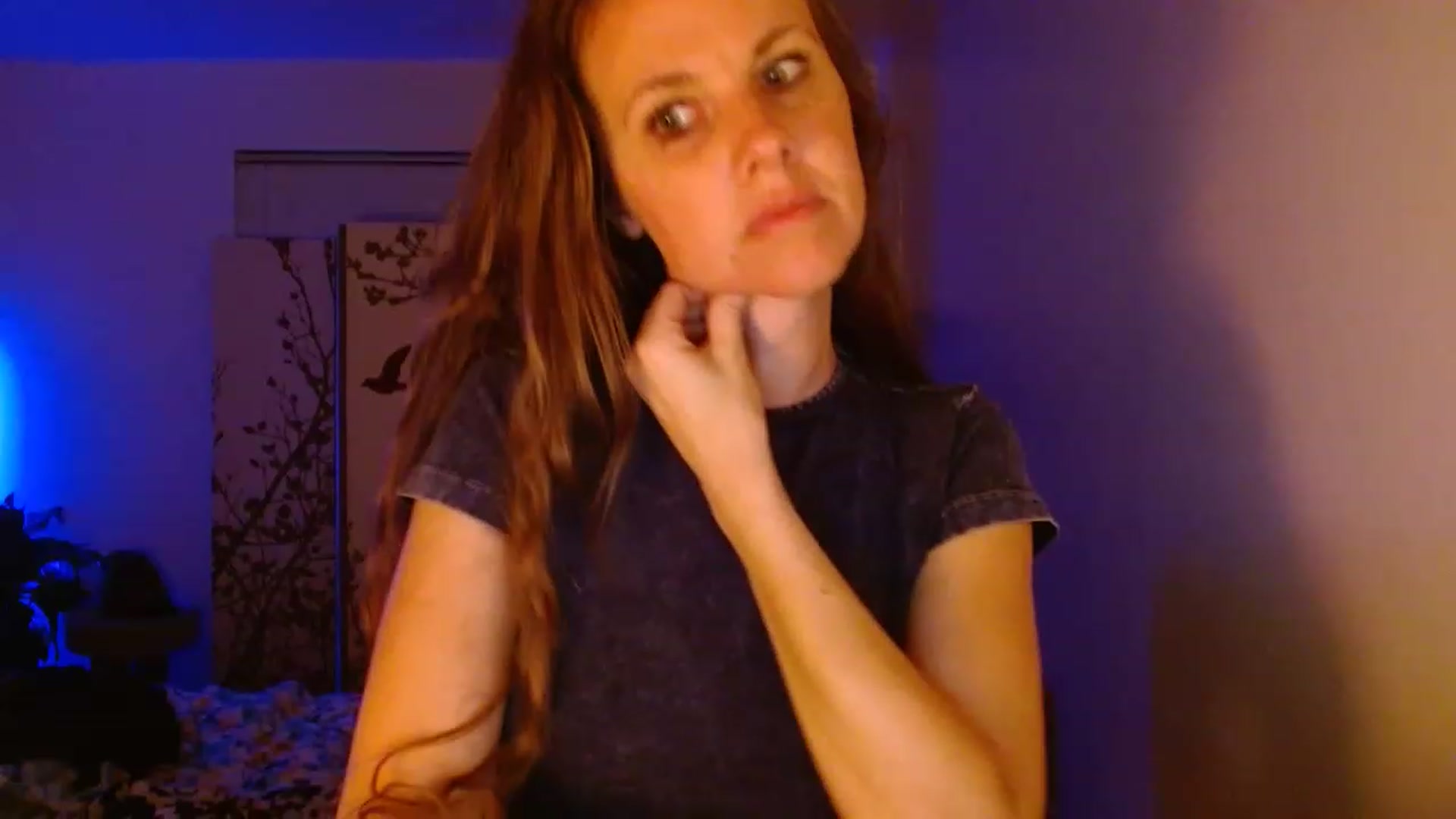 Gallery image thumbnail from LoVe_On__'s myfreecams stream on, 06/21/2023, 08:56 image 4 of 20