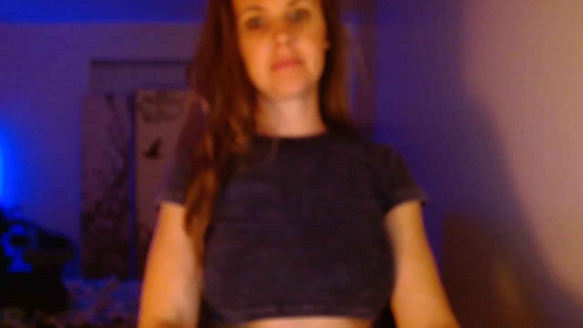 Gallery image thumbnail from LoVe_On__'s myfreecams stream on, 06/21/2023, 08:56 image 18 of 20