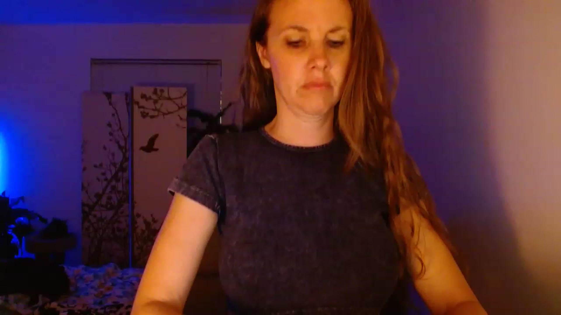 Gallery image thumbnail from LoVe_On__'s myfreecams stream on, 06/21/2023, 08:56 image 8 of 20