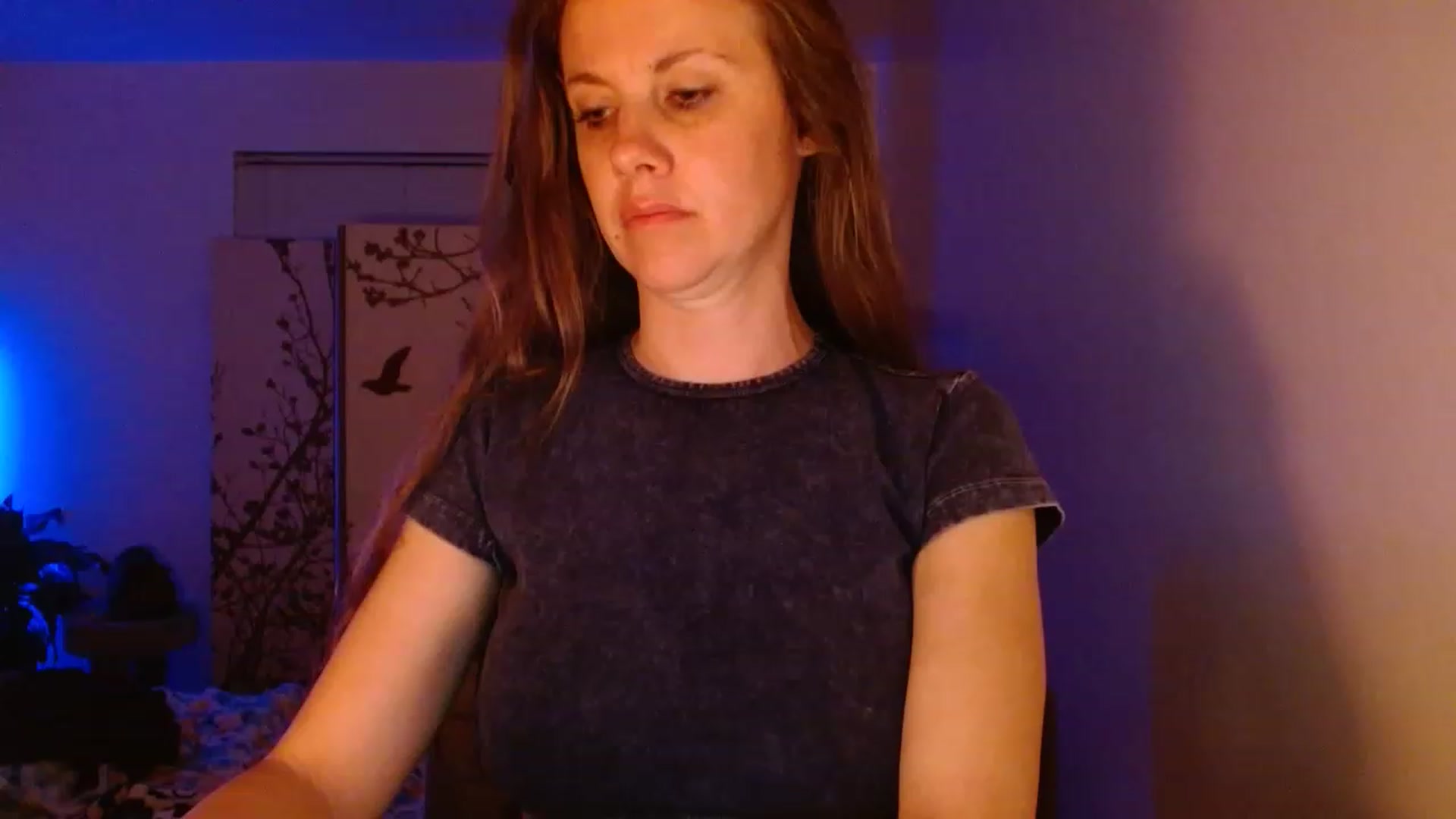 Gallery image thumbnail from LoVe_On__'s myfreecams stream on, 06/21/2023, 08:56 image 3 of 20