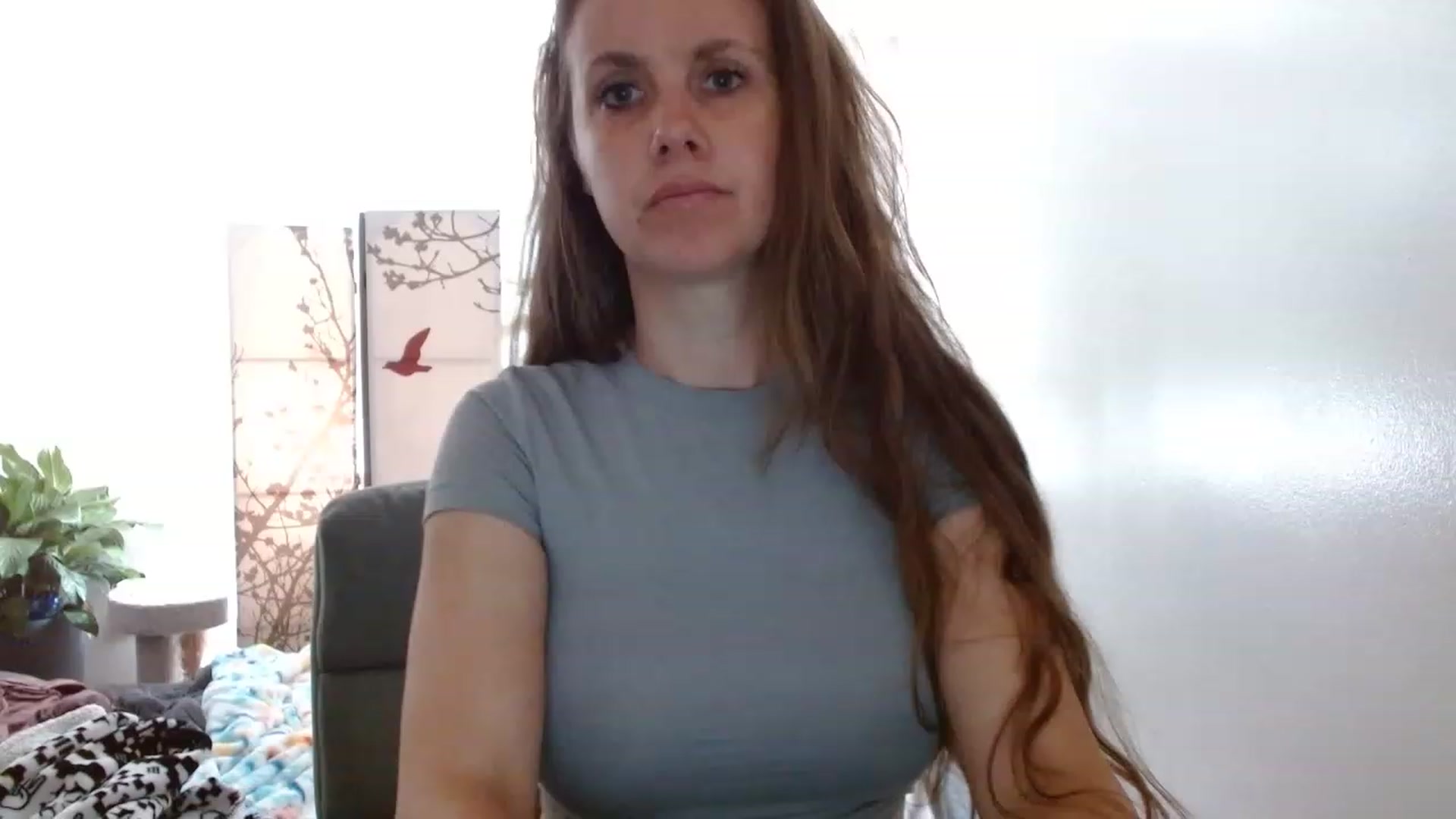Gallery image thumbnail from LoVe_On__'s myfreecams stream on, 06/25/2023, 17:02 image 17 of 20