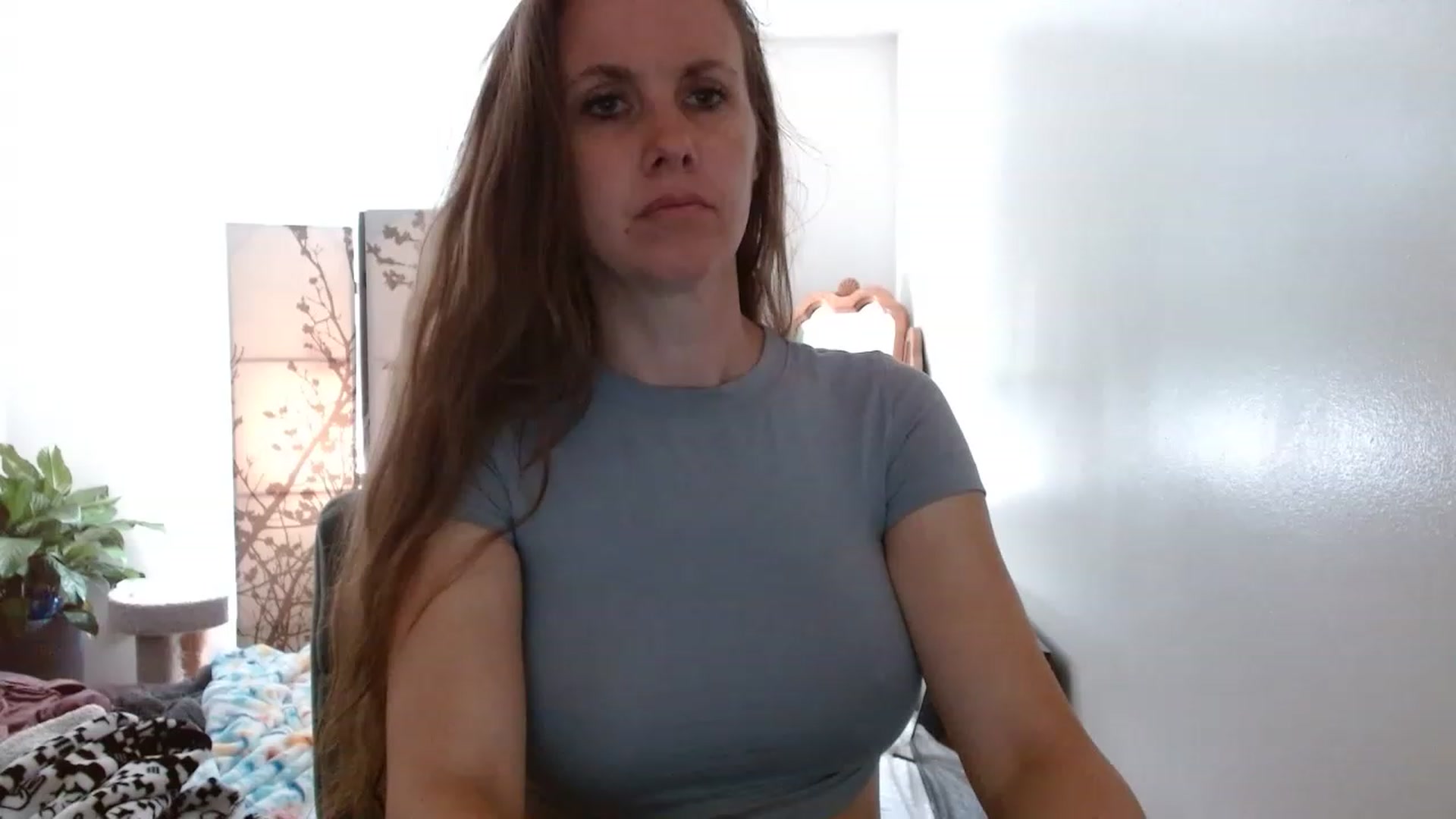 Gallery image thumbnail from LoVe_On__'s myfreecams stream on, 06/25/2023, 17:02 image 9 of 20
