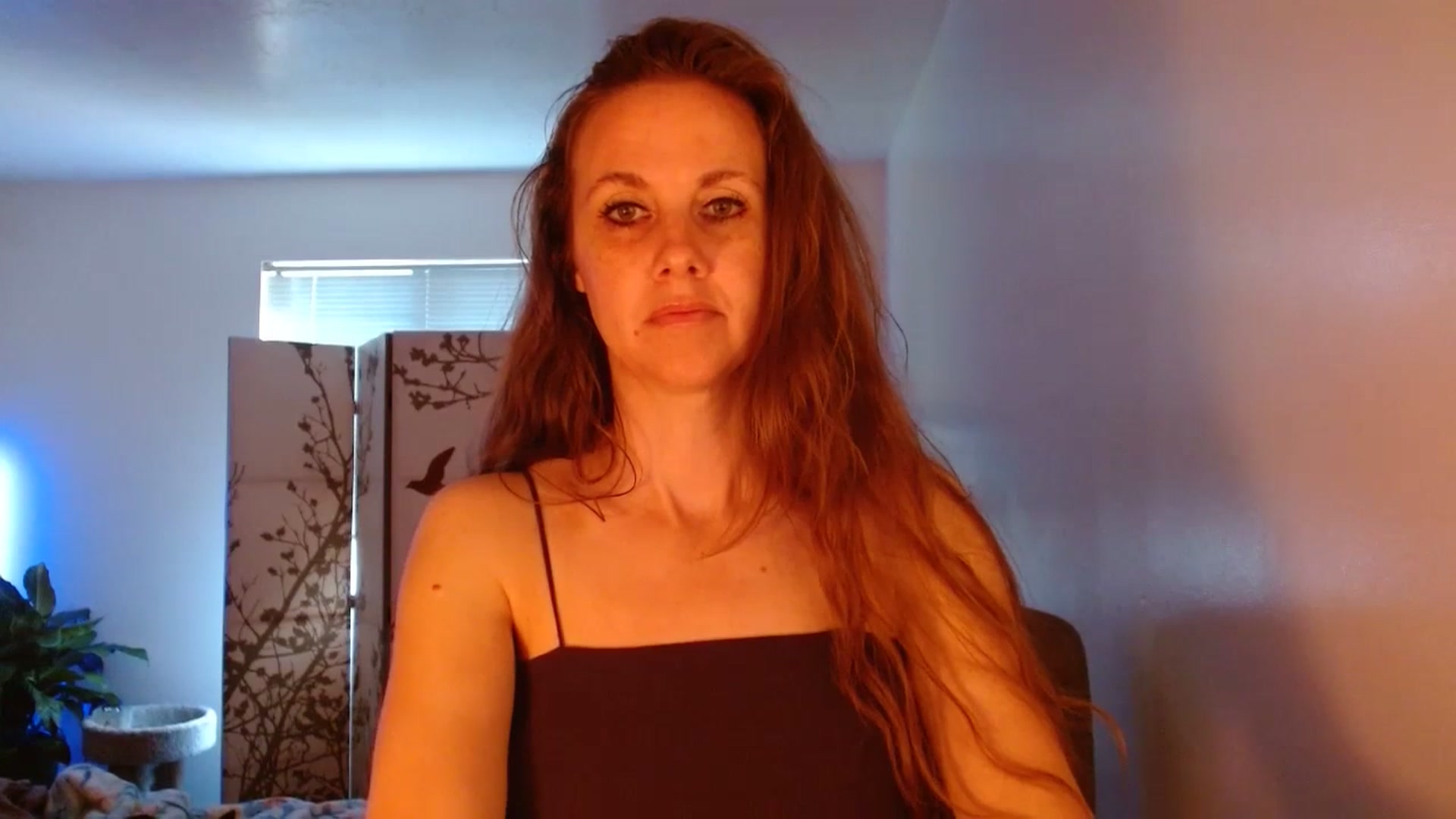 Gallery image thumbnail from LoVe_On__'s myfreecams stream on, 06/26/2023, 14:26 image 11 of 20