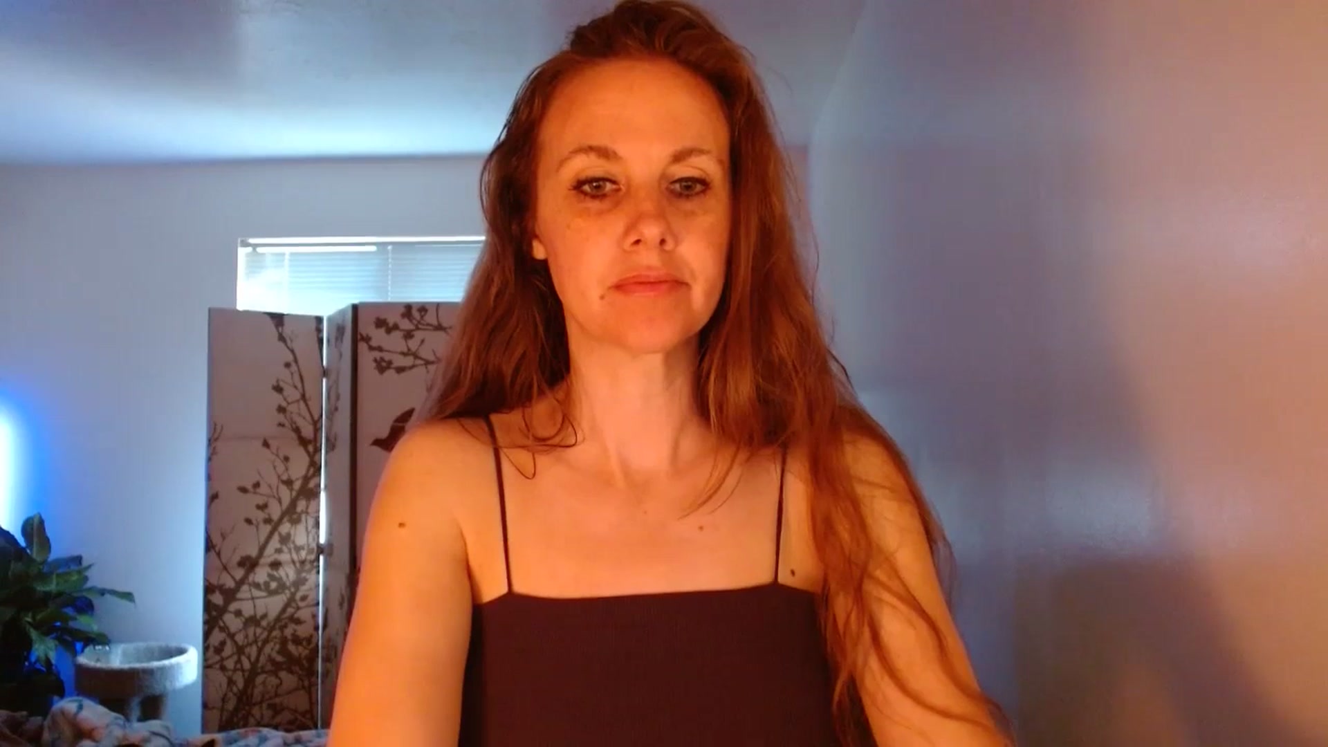 Gallery image thumbnail from LoVe_On__'s myfreecams stream on, 06/26/2023, 14:26 image 10 of 20
