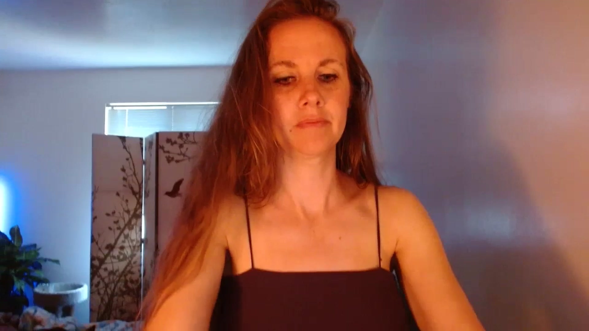 Gallery image thumbnail from LoVe_On__'s myfreecams stream on, 06/26/2023, 14:26 image 2 of 20