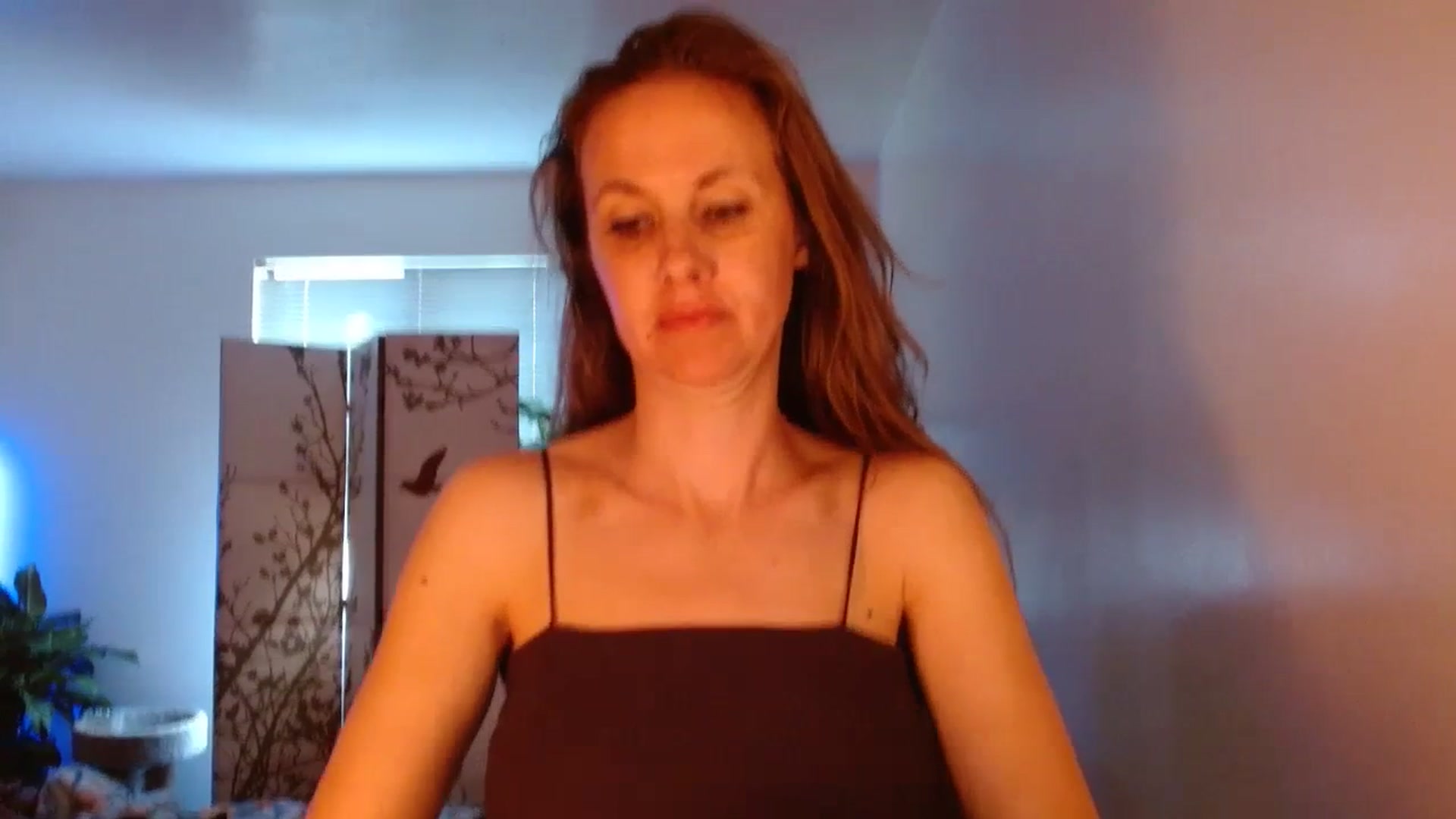 Gallery image thumbnail from LoVe_On__'s myfreecams stream on, 06/26/2023, 14:54 image 2 of 20