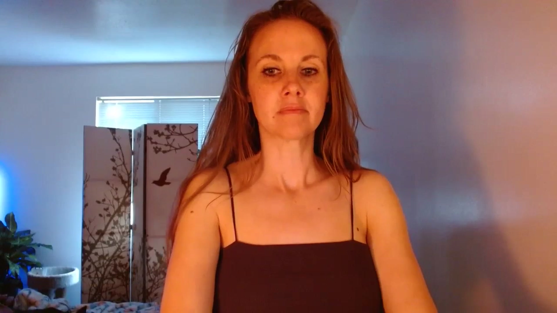 Gallery image thumbnail from LoVe_On__'s myfreecams stream on, 06/26/2023, 14:54 image 7 of 20