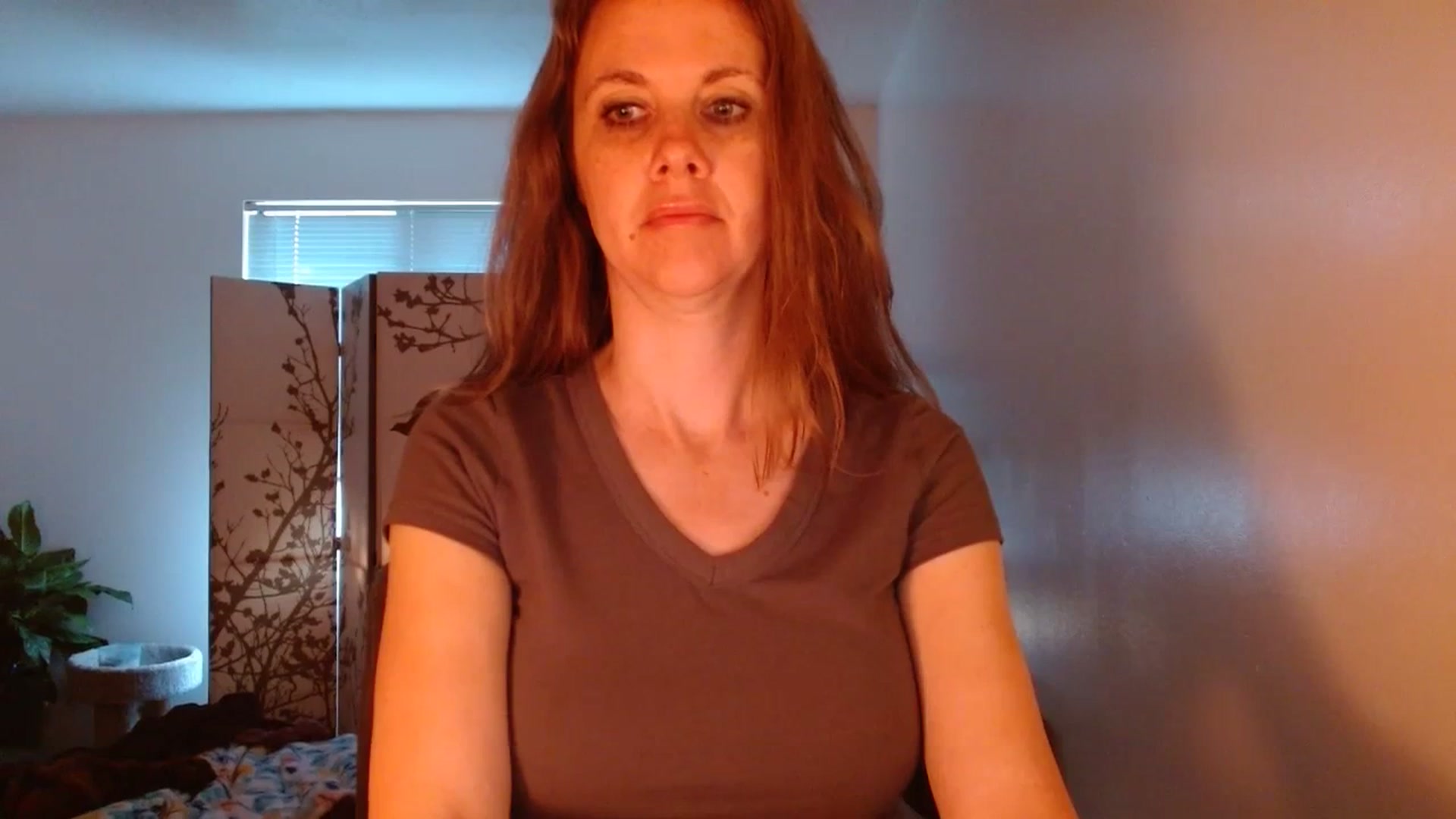Gallery image thumbnail from LoVe_On__'s myfreecams stream on, 06/27/2023, 13:23 image 6 of 20