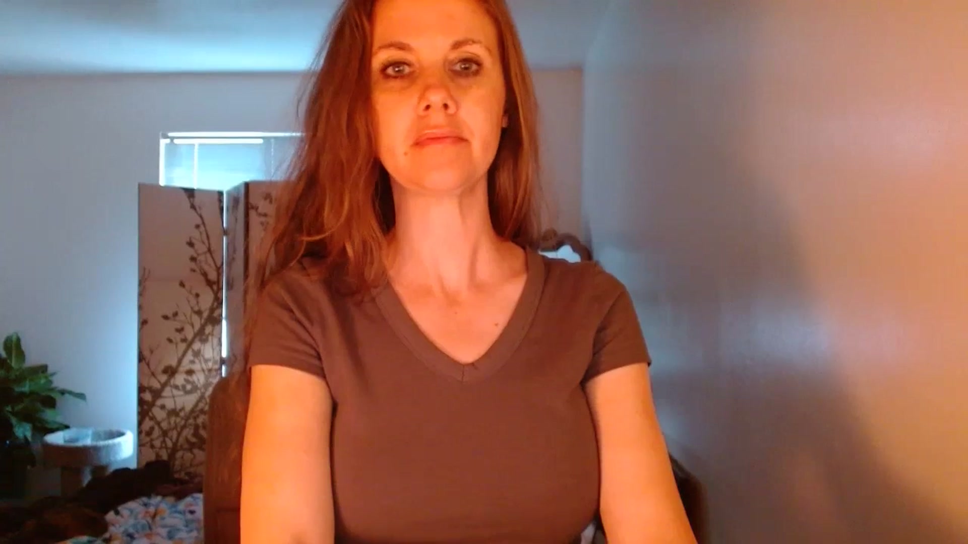 Gallery image thumbnail from LoVe_On__'s myfreecams stream on, 06/27/2023, 13:23 image 13 of 20