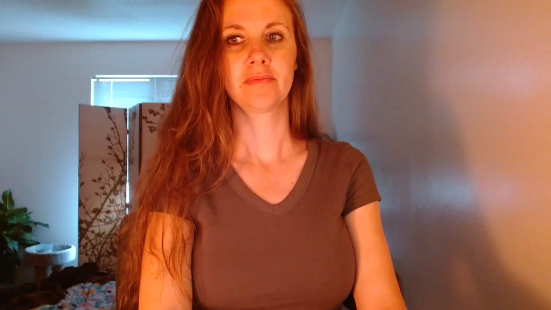 Gallery image thumbnail from LoVe_On__'s myfreecams stream on, 06/27/2023, 13:23 image 11 of 20