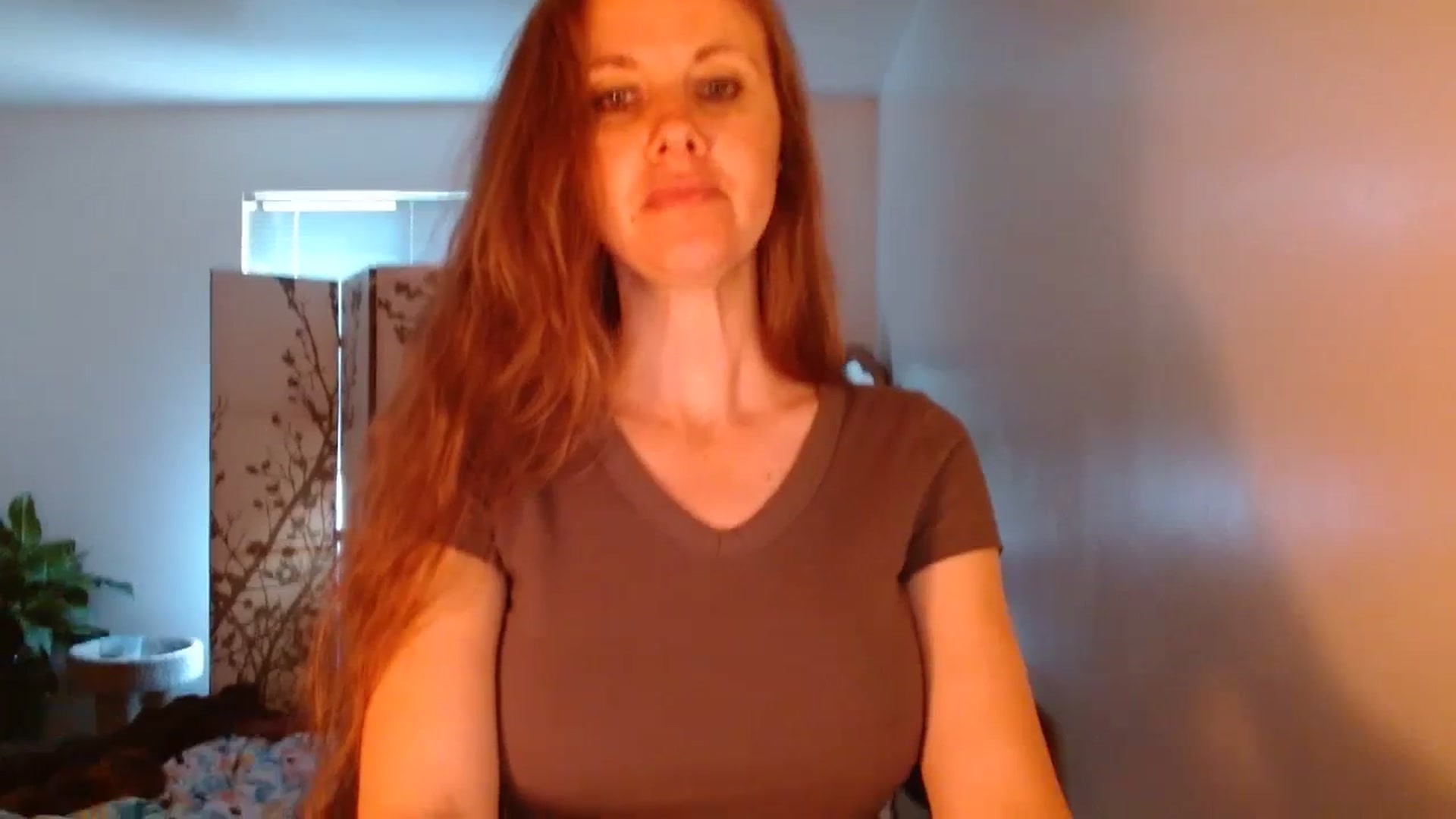 Gallery image thumbnail from LoVe_On__'s myfreecams stream on, 06/27/2023, 13:23 image 19 of 20