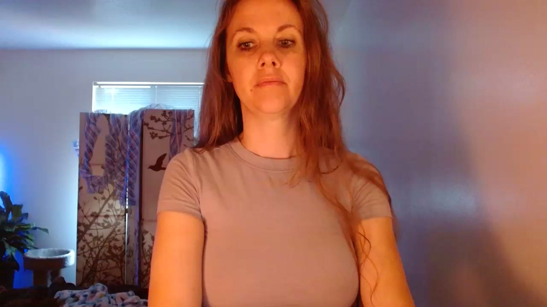 Gallery image thumbnail from LoVe_On__'s myfreecams stream on, 07/01/2023, 14:20 image 7 of 20