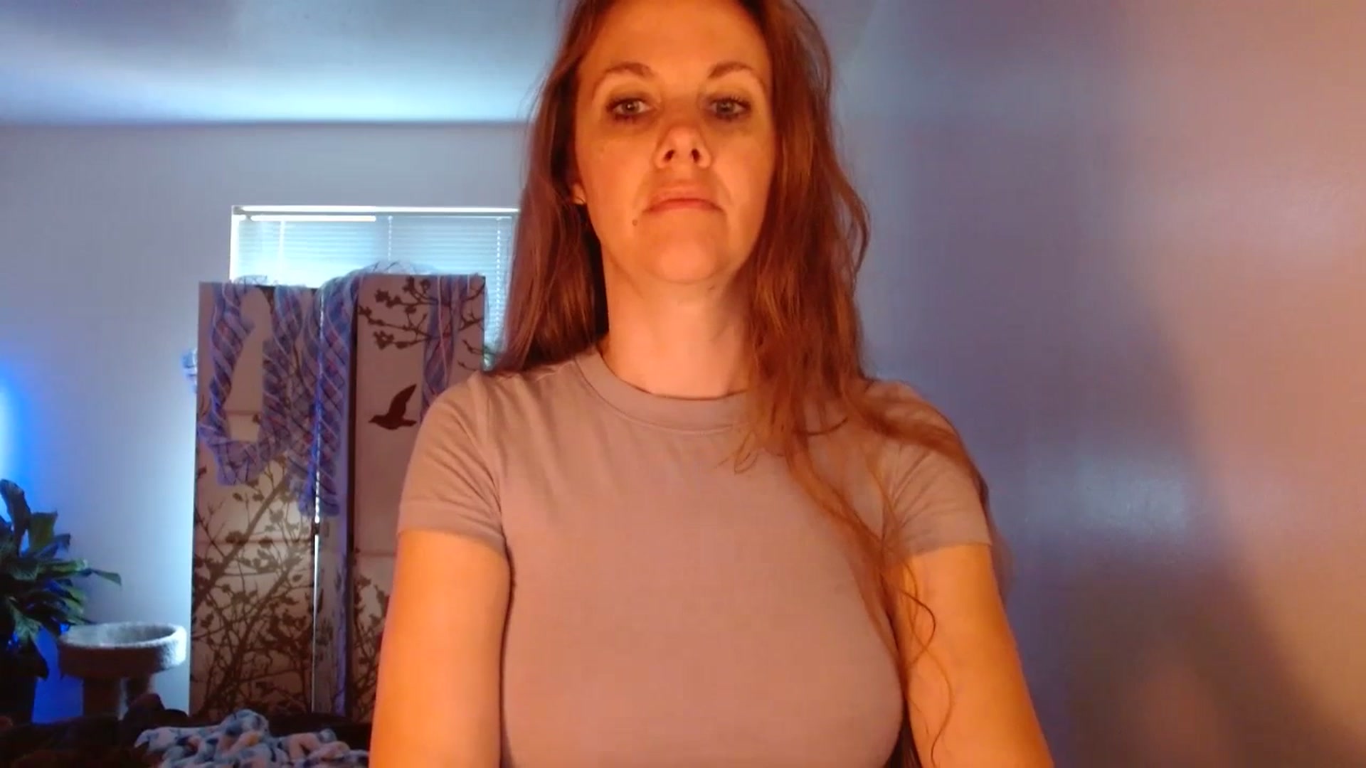 Gallery image thumbnail from LoVe_On__'s myfreecams stream on, 07/01/2023, 14:20 image 6 of 20