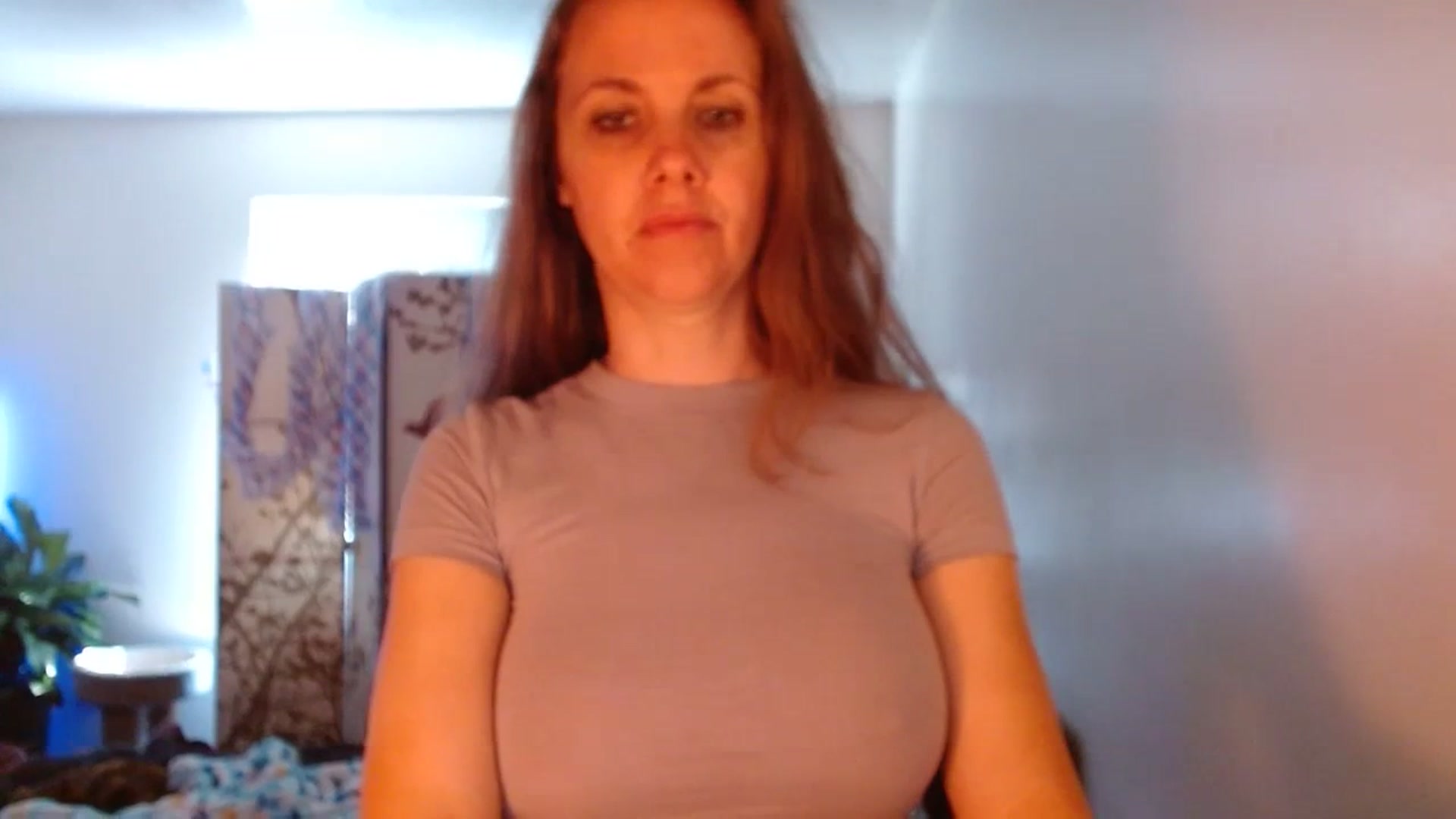 Gallery image thumbnail from LoVe_On__'s myfreecams stream on, 07/01/2023, 15:52 image 14 of 20