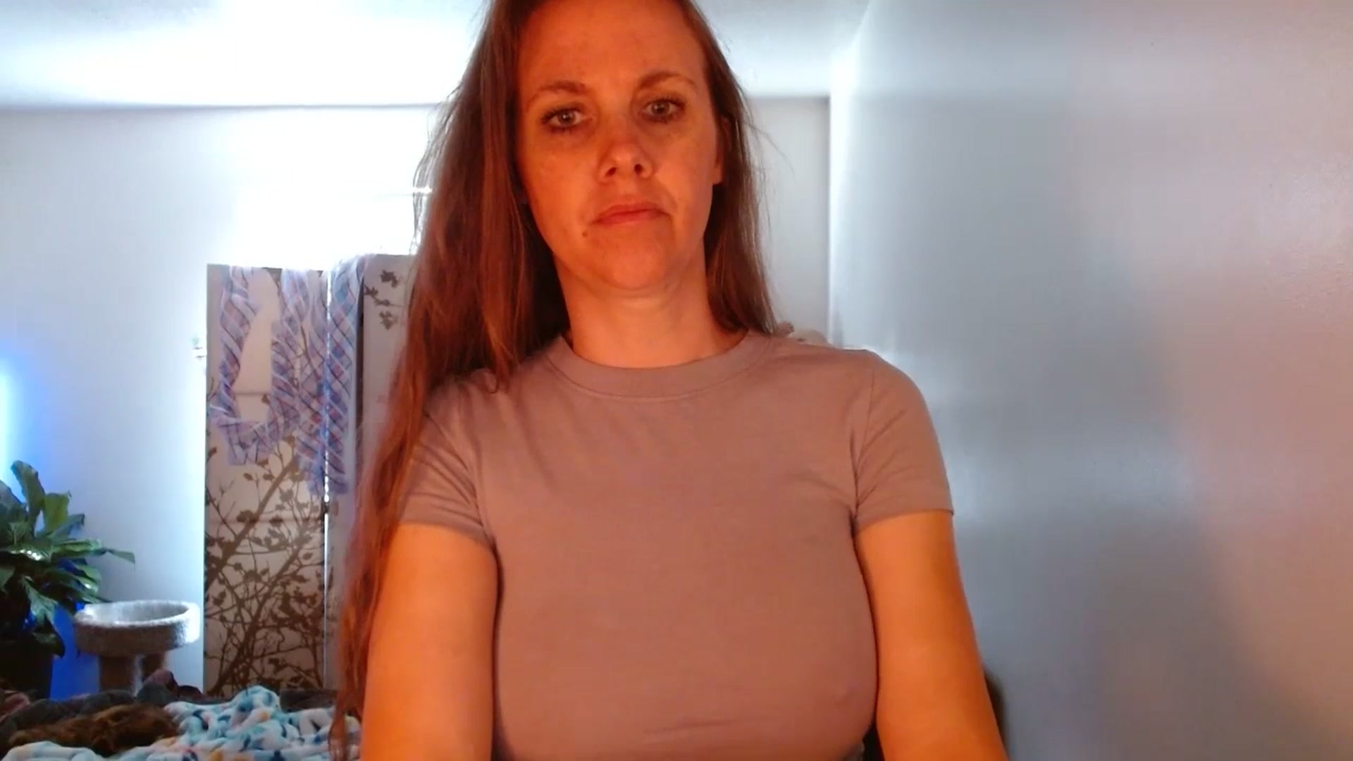 Gallery image thumbnail from LoVe_On__'s myfreecams stream on, 07/01/2023, 15:52 image 18 of 20