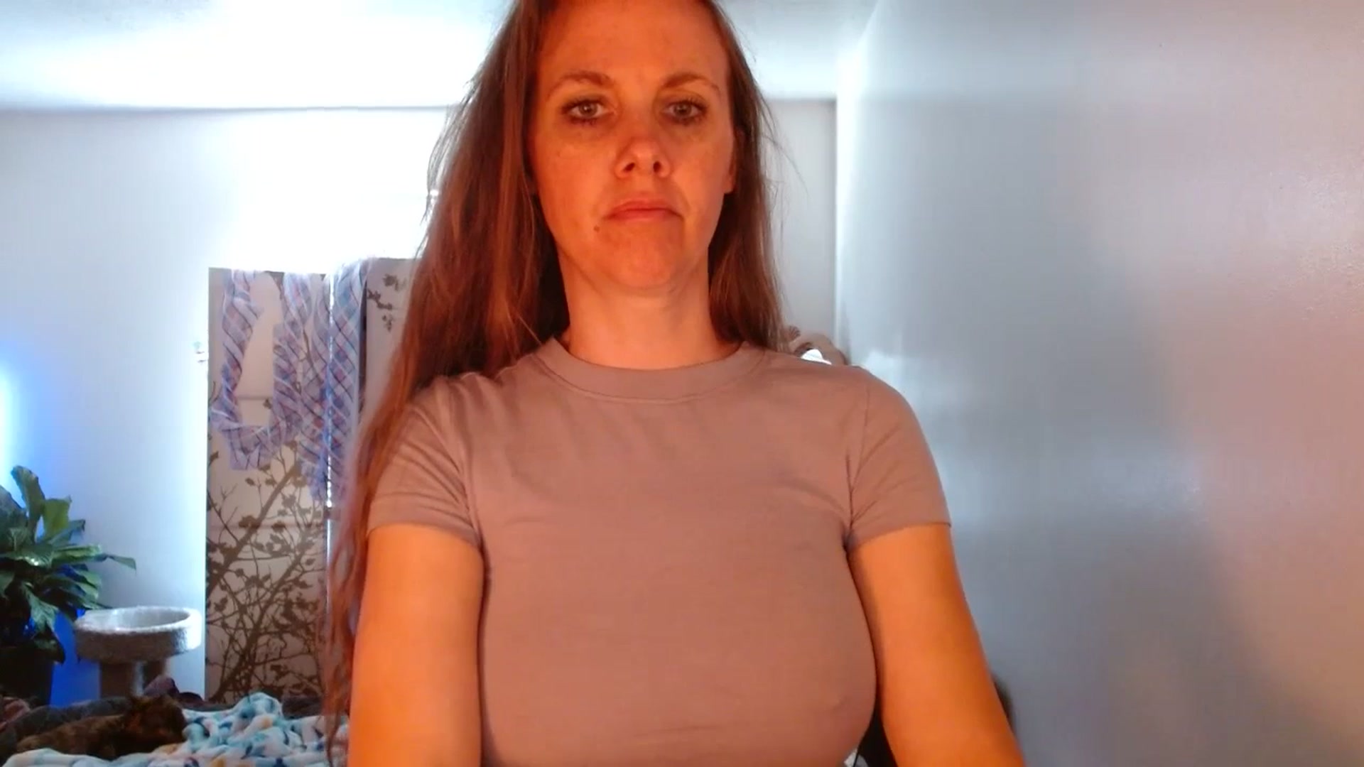 Gallery image thumbnail from LoVe_On__'s myfreecams stream on, 07/01/2023, 15:52 image 17 of 20