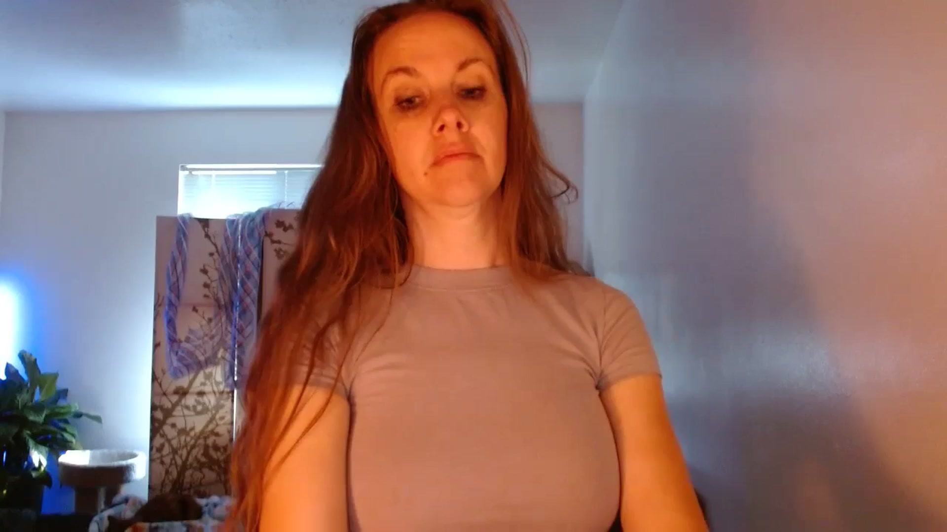 Gallery image thumbnail from LoVe_On__'s myfreecams stream on, 07/02/2023, 16:09 image 1 of 20