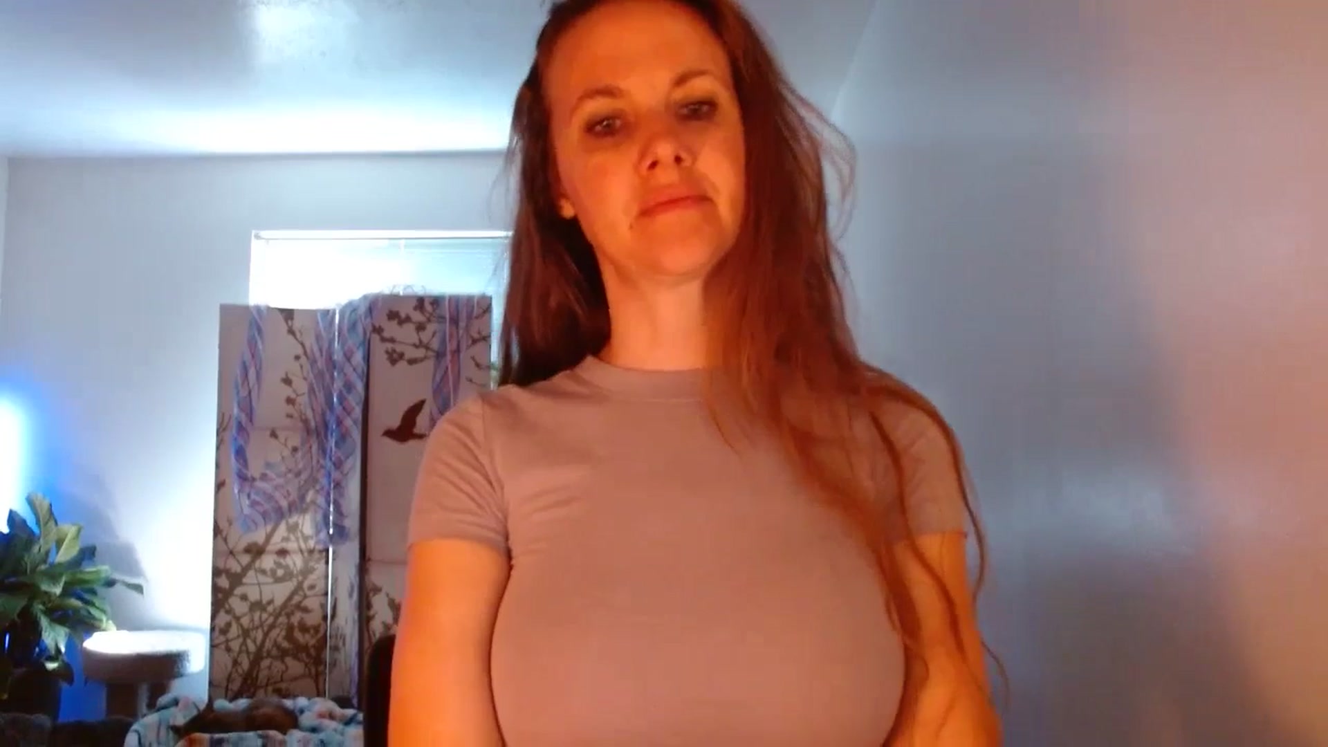 Gallery image thumbnail from LoVe_On__'s myfreecams stream on, 07/02/2023, 16:09 image 8 of 20