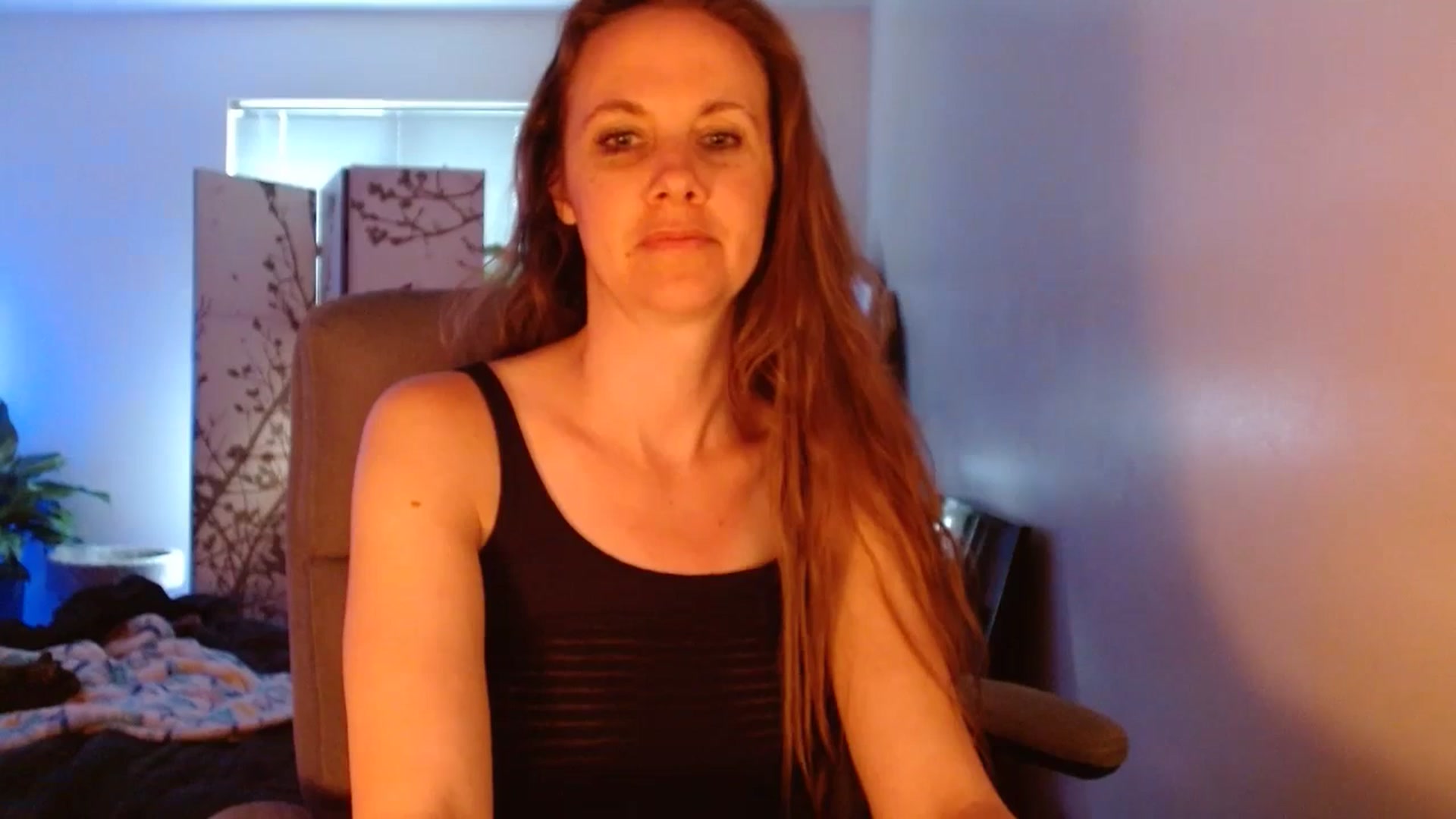 Gallery image thumbnail from LoVe_On__'s myfreecams stream on, 07/08/2023, 13:34 image 2 of 20