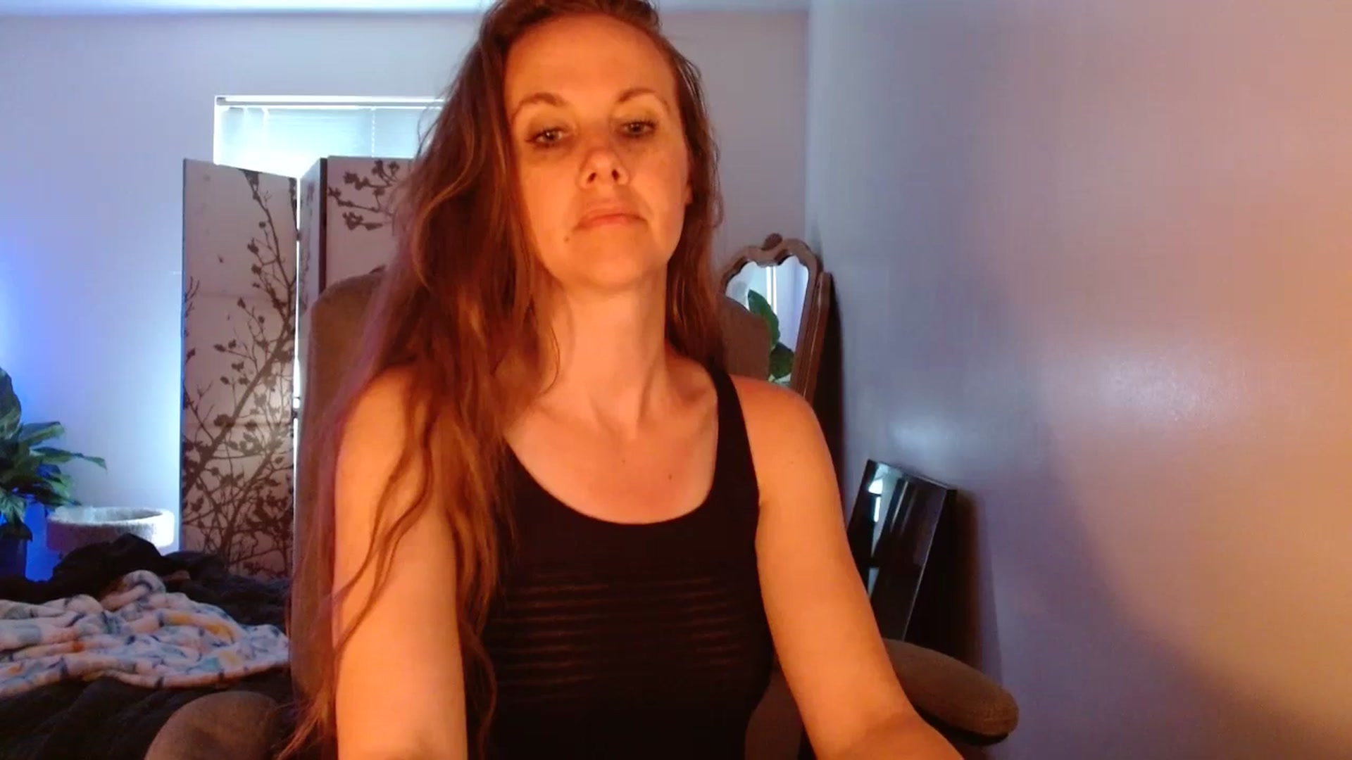 Gallery image thumbnail from LoVe_On__'s myfreecams stream on, 07/08/2023, 13:34 image 20 of 20