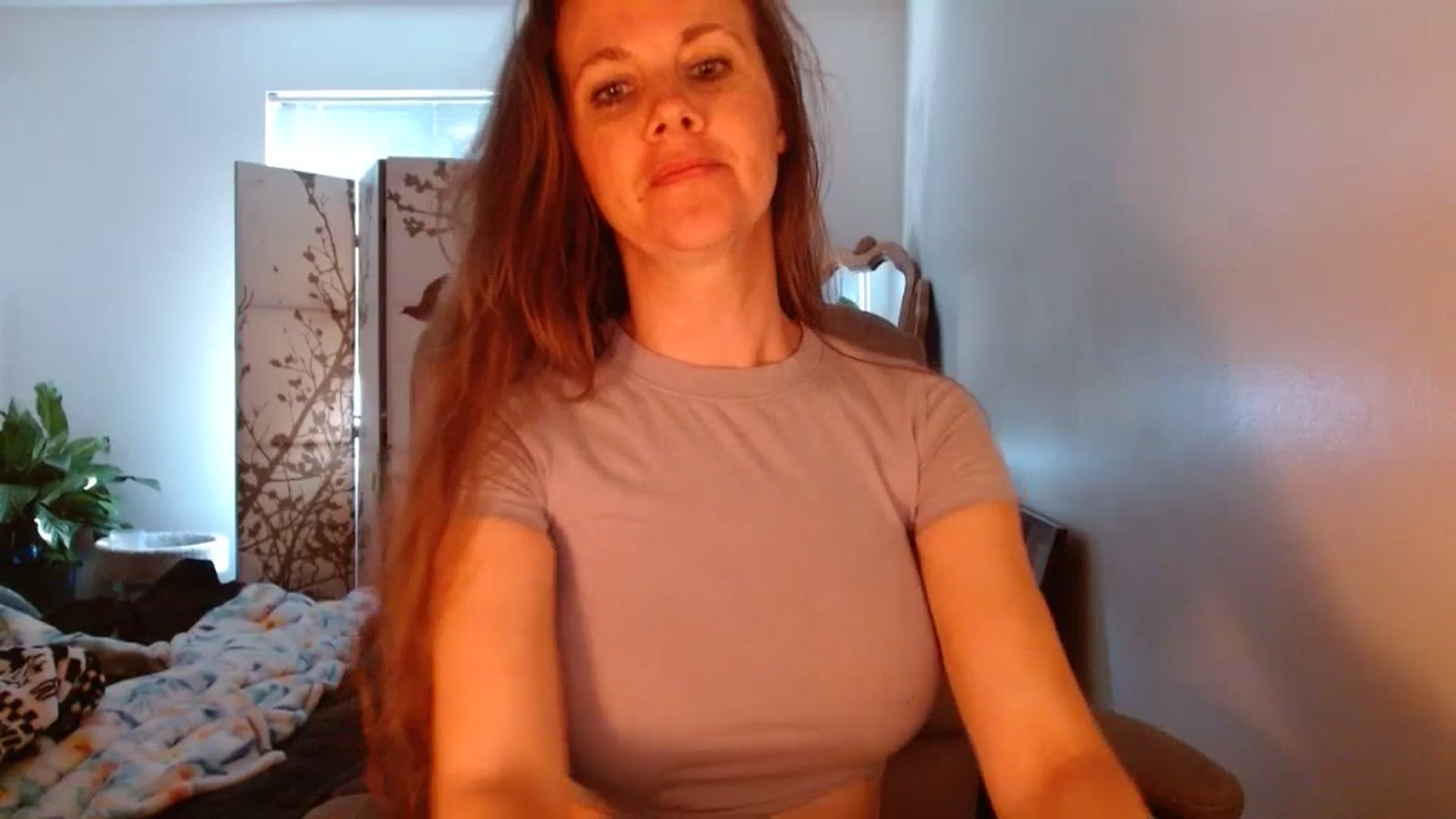 Gallery image thumbnail from LoVe_On__'s myfreecams stream on, 07/09/2023, 15:14 image 12 of 20