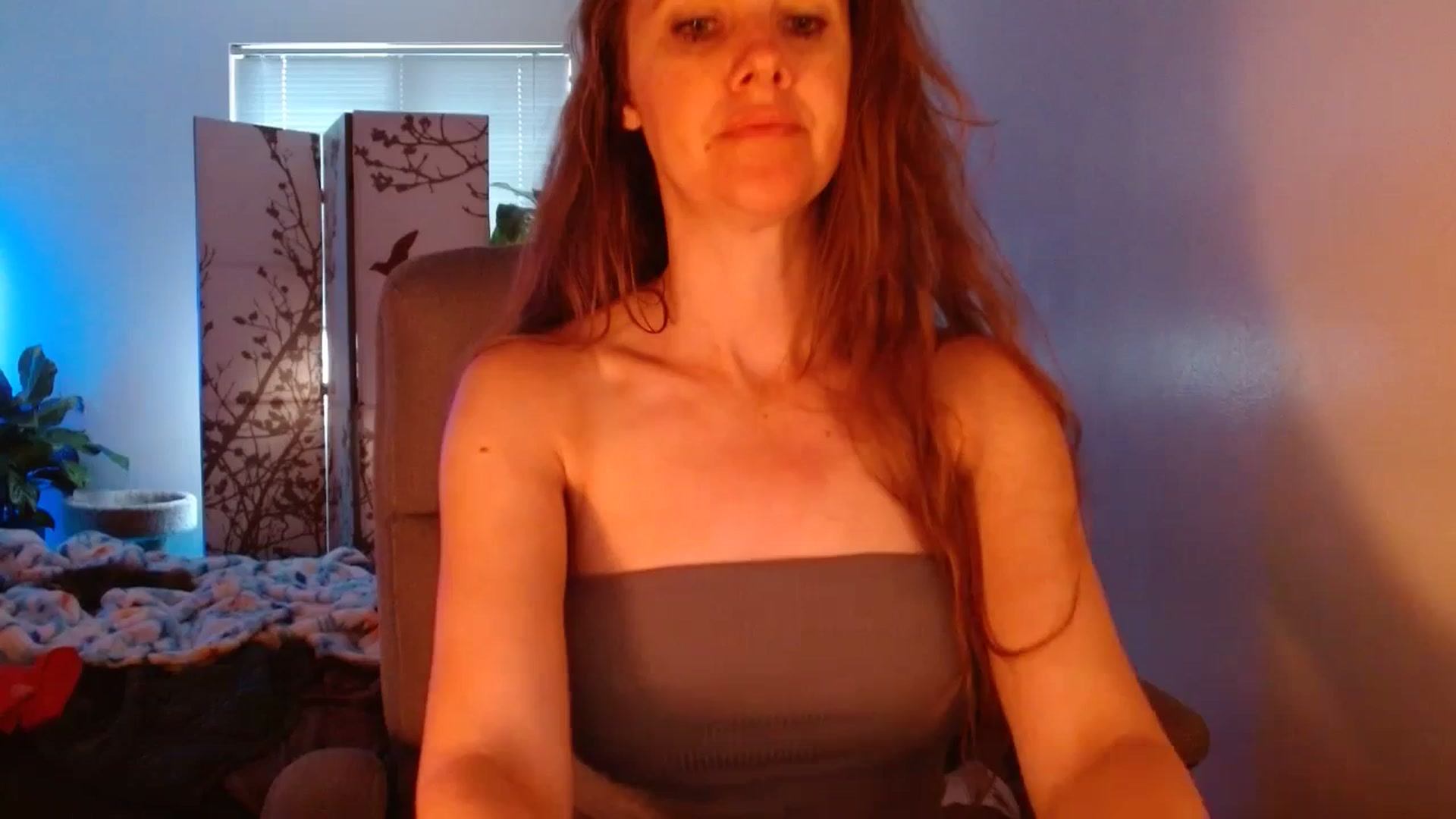 Gallery image thumbnail from LoVe_On__'s myfreecams stream on, 07/18/2023, 13:22 image 9 of 20