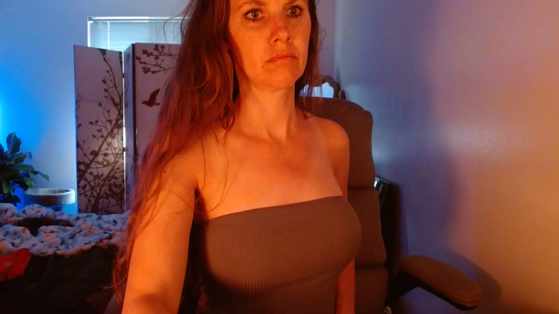 Gallery image thumbnail from LoVe_On__'s myfreecams stream on, 07/18/2023, 13:22 image 1 of 20