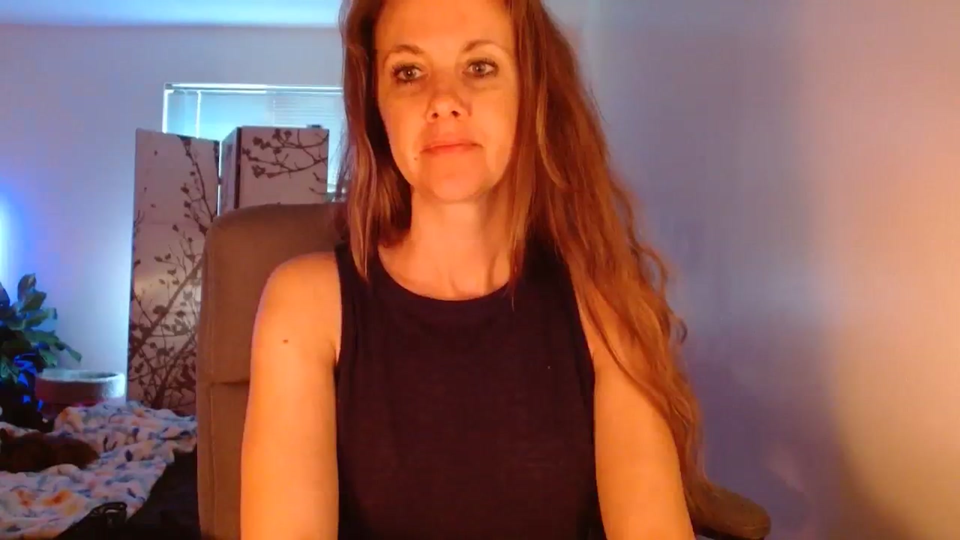 Gallery image thumbnail from LoVe_On__'s myfreecams stream on, 07/22/2023, 13:15 image 19 of 20