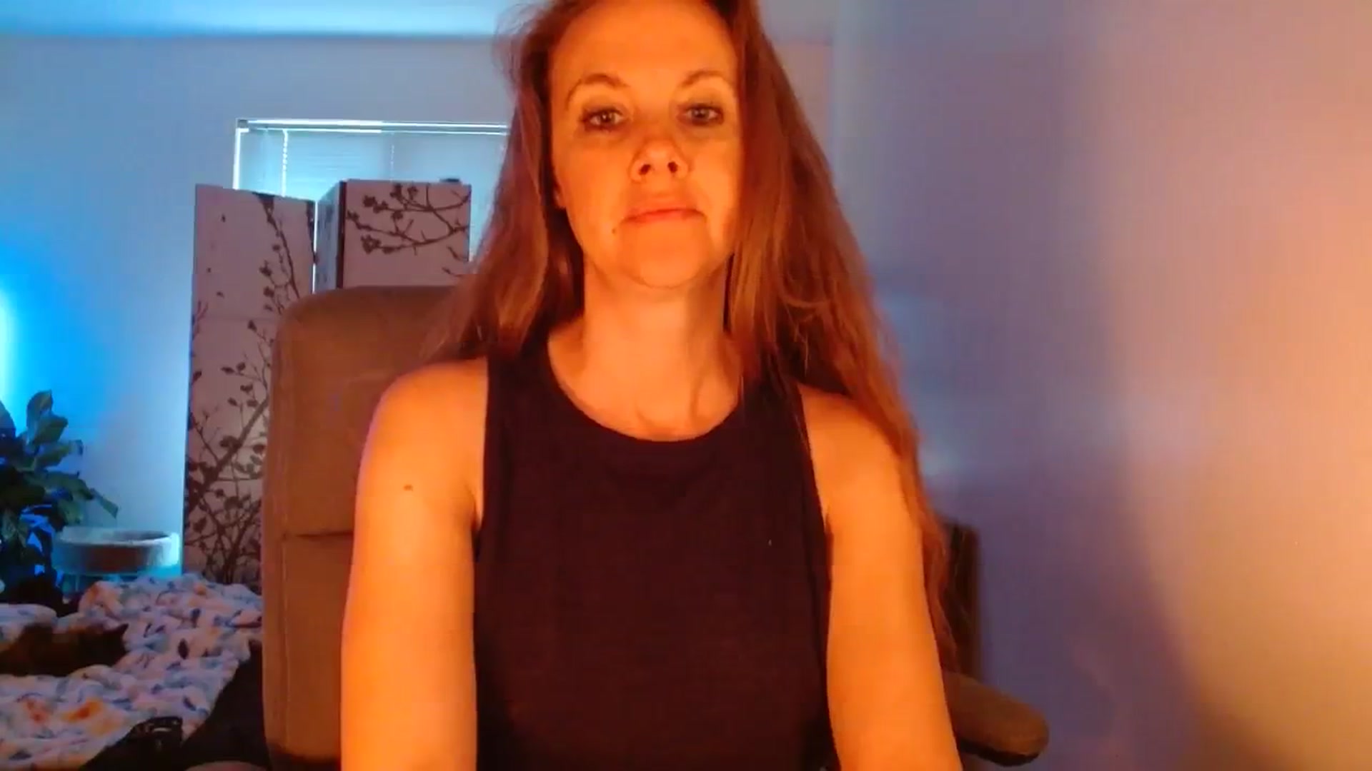 Gallery image thumbnail from LoVe_On__'s myfreecams stream on, 07/22/2023, 13:15 image 15 of 20