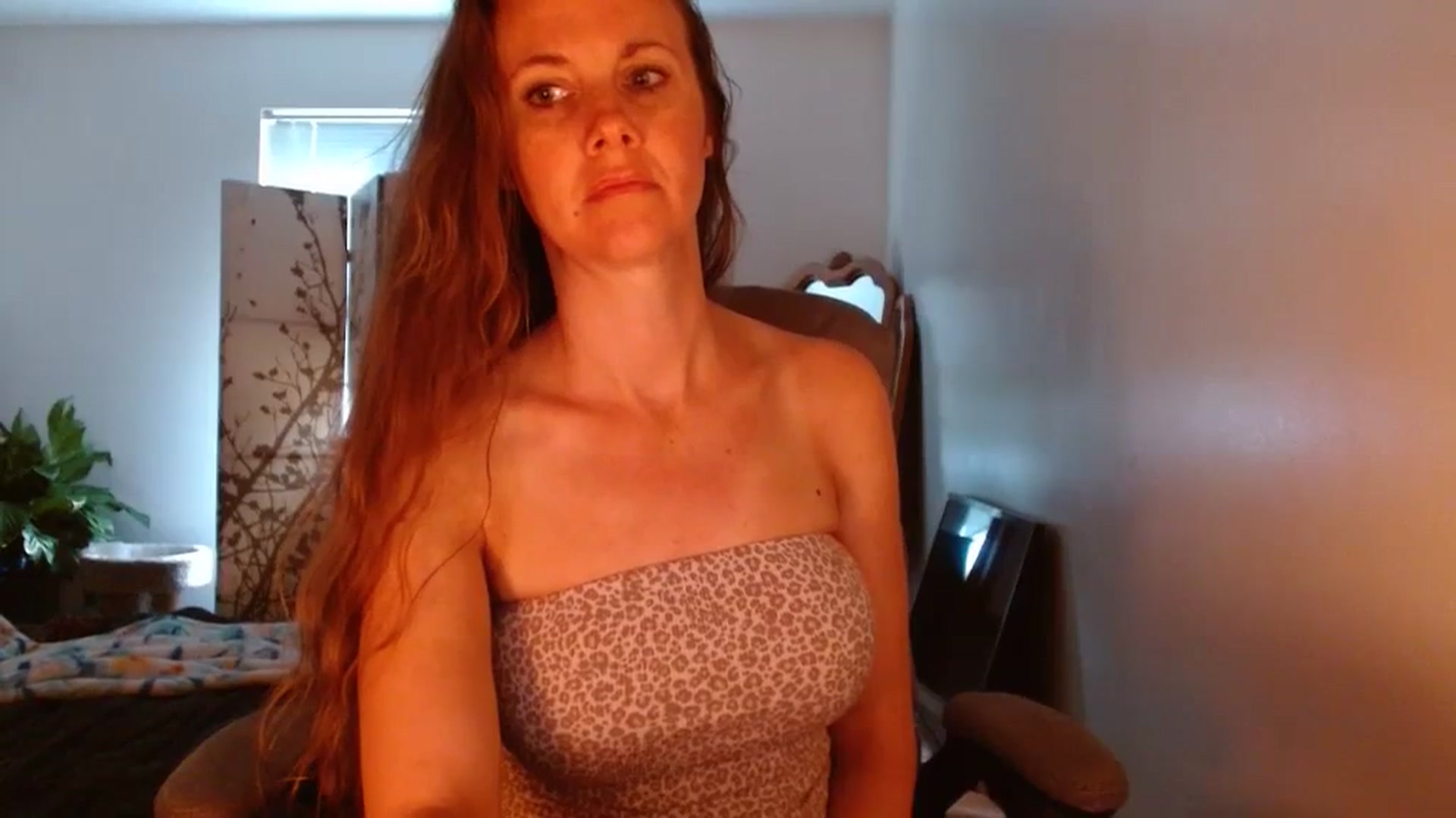 Gallery image thumbnail from LoVe_On__'s myfreecams stream on, 07/30/2023, 15:03 image 19 of 20