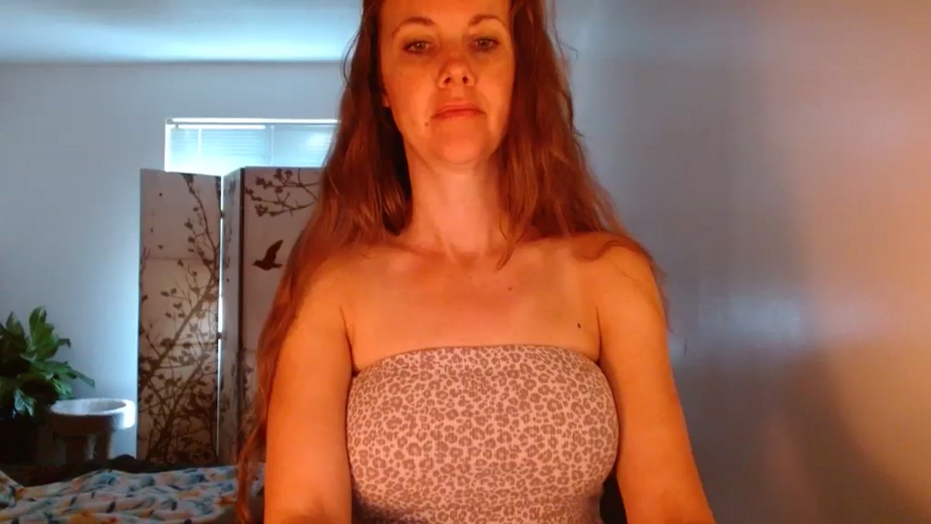 Gallery image thumbnail from LoVe_On__'s myfreecams stream on, 07/30/2023, 15:03 image 8 of 20