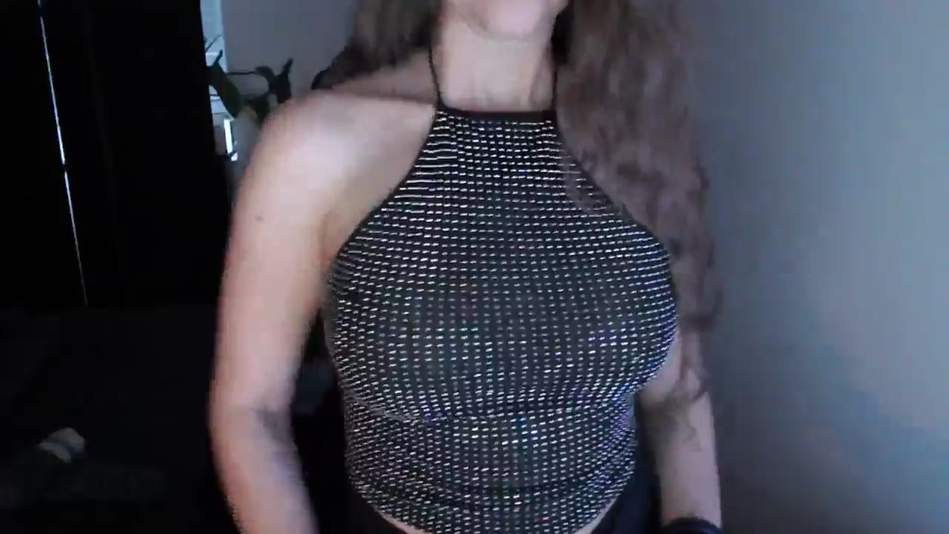 Gallery image thumbnail from LoVe_On__'s myfreecams stream on, 01/01/2025, 15:35 image 17 of 20