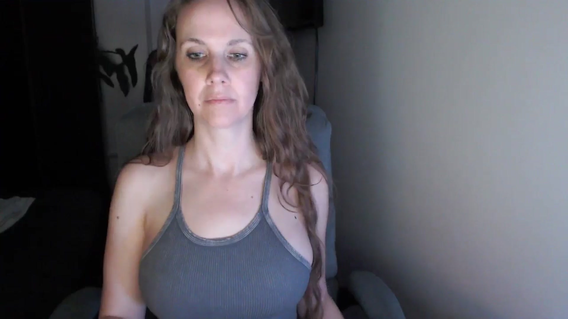 Gallery image thumbnail from LoVe_On__'s myfreecams stream on, 03/09/2025, 13:38 image 4 of 20