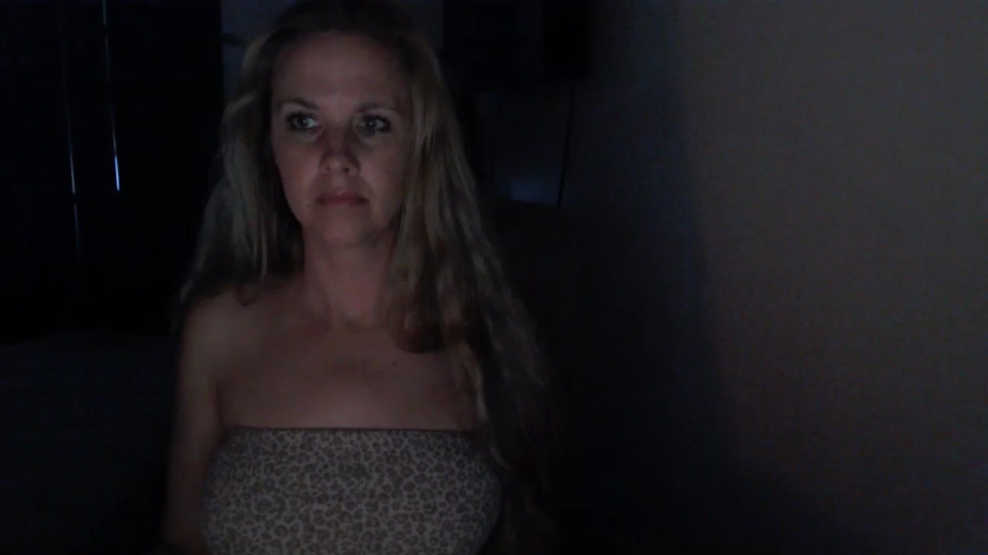 Gallery image thumbnail from LoVe_On__'s myfreecams stream on, 05/03/2026, 12:55 image 4 of 20