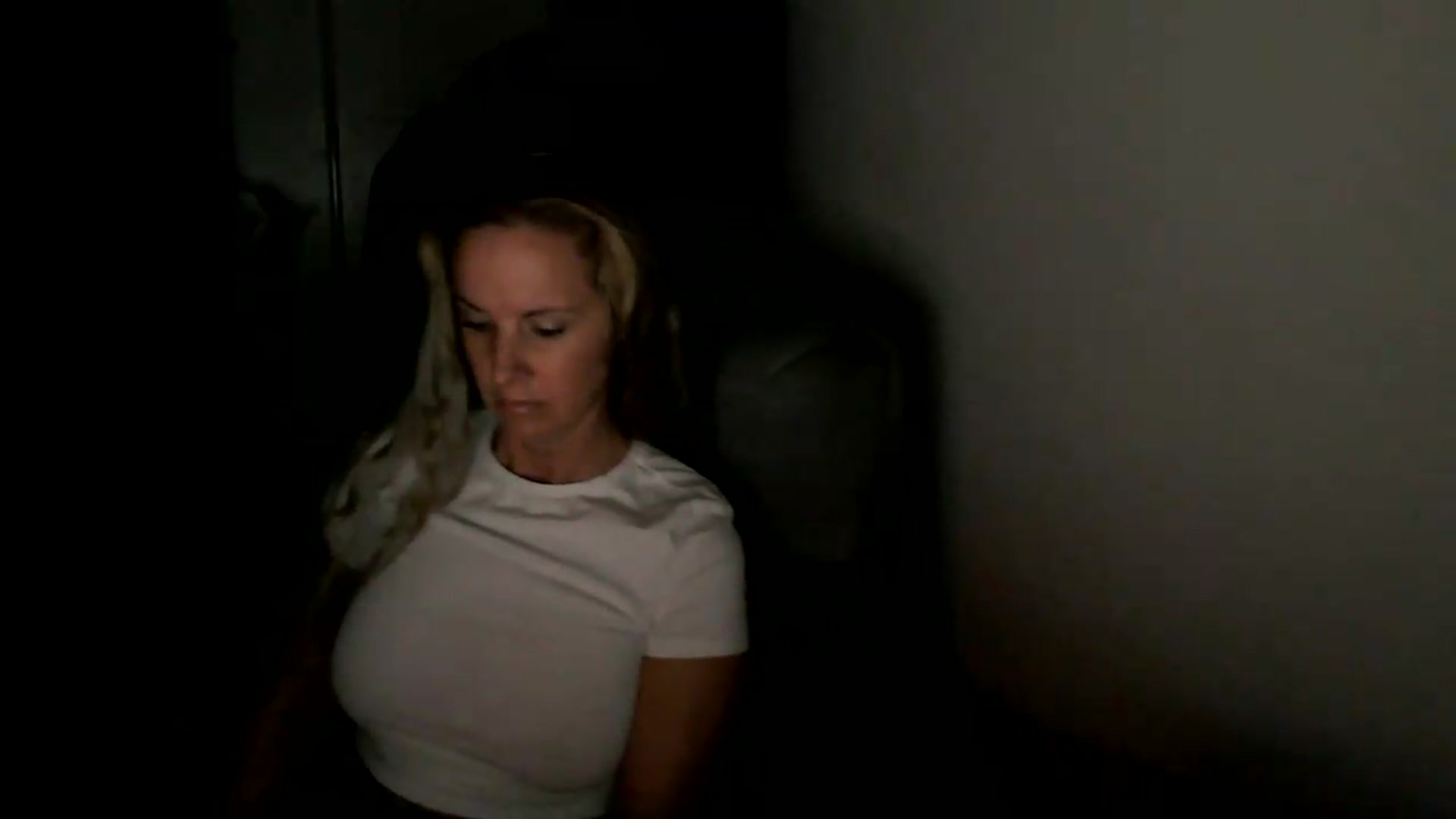 Gallery image thumbnail from LoVe_On__'s myfreecams stream on, 05/31/2026, 11:39 image 20 of 20
